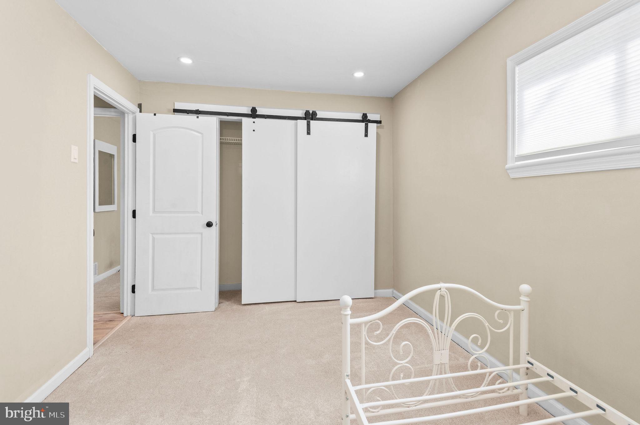 ABINGTON - Residential