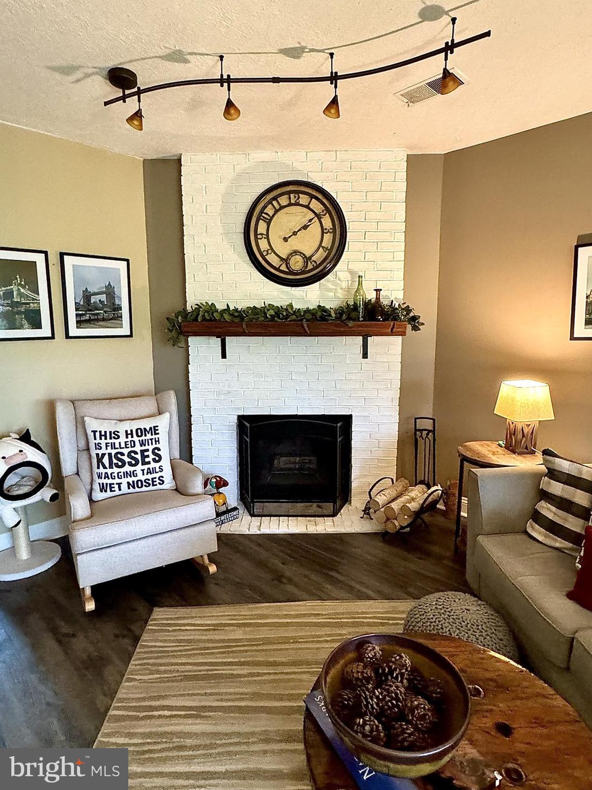5 FAIRWAY ROAD C
