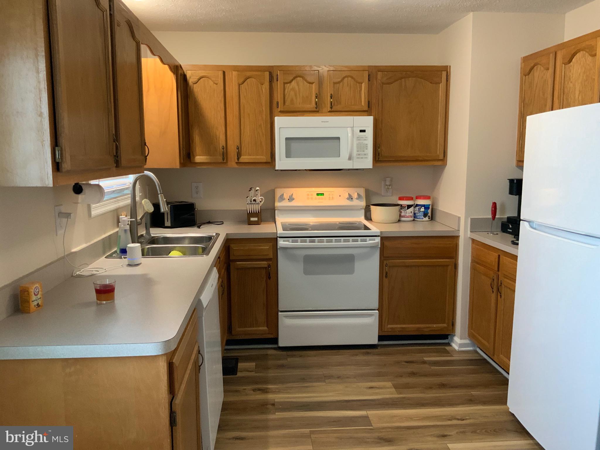 TABLER STATION MANOR - Residential