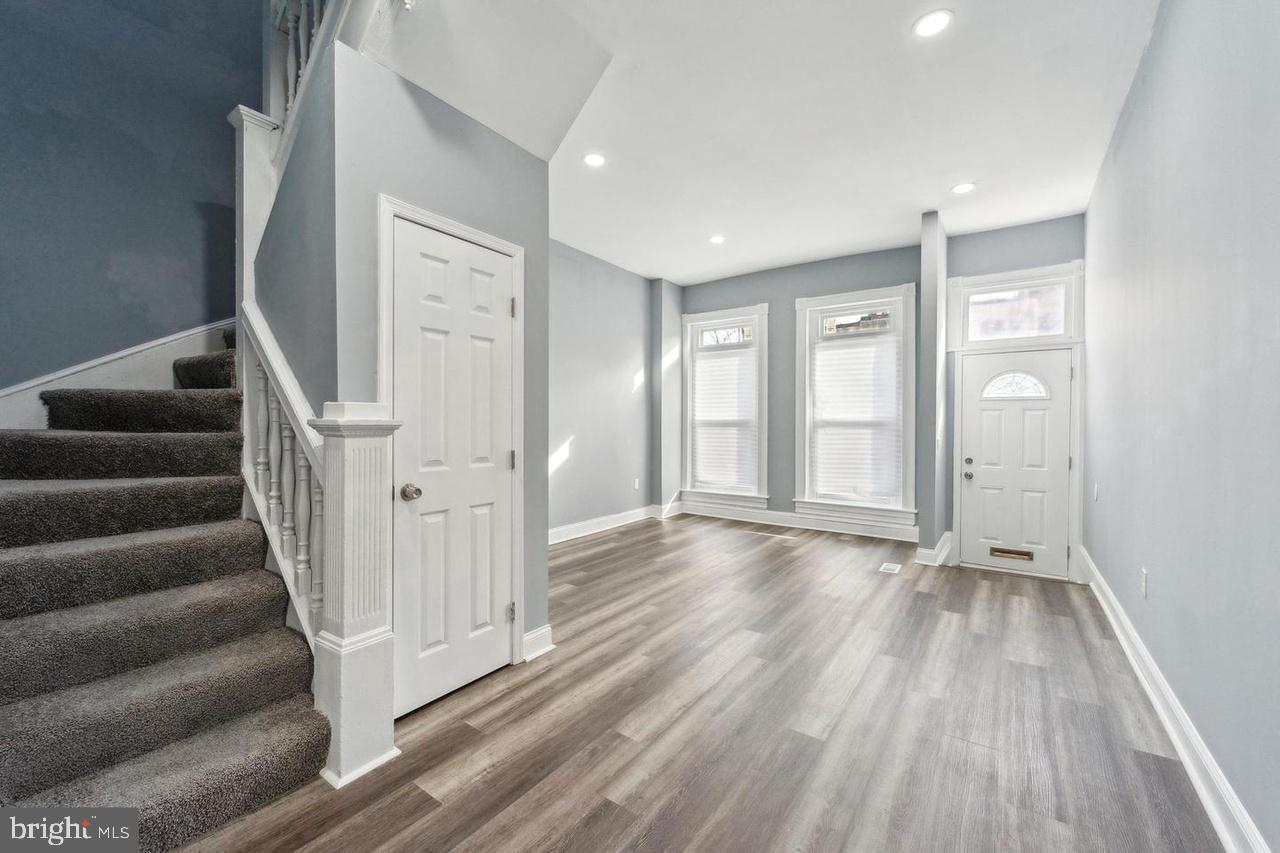 Charming, Spacious 4‑Bed/2.5‑Bath Rental with Finished Basement & Internet Included
Welcome to 234 N Payson St! This beautifully remodeled home features four roomy bedrooms, two full baths and a convenient half‑bath, moderate high ceilings and generous living space. A sleek, modern kitchen opens to the dining and living rooms, while a finished basement offers flexible space—ideal for a home office, rec room or play area. Outside, a fully fenced backyard provides privacy and a safe retreat. Rent includes high‑speed internet, making move‑in seamless. Located in West Baltimore, residents enjoy a quick walk to Kirby Lane Park, easy access to public transit and Marc rail for downtown commuting, and proximity to schools such as Baltimore City public schools and Vivien T. Thomas Medical Arts Academy. With a blend of classic charm, modern updates, and local conveniences, this property is a rare find!
We have two open houses scheduled this weekend, so don't miss and we hope to see you there!!!