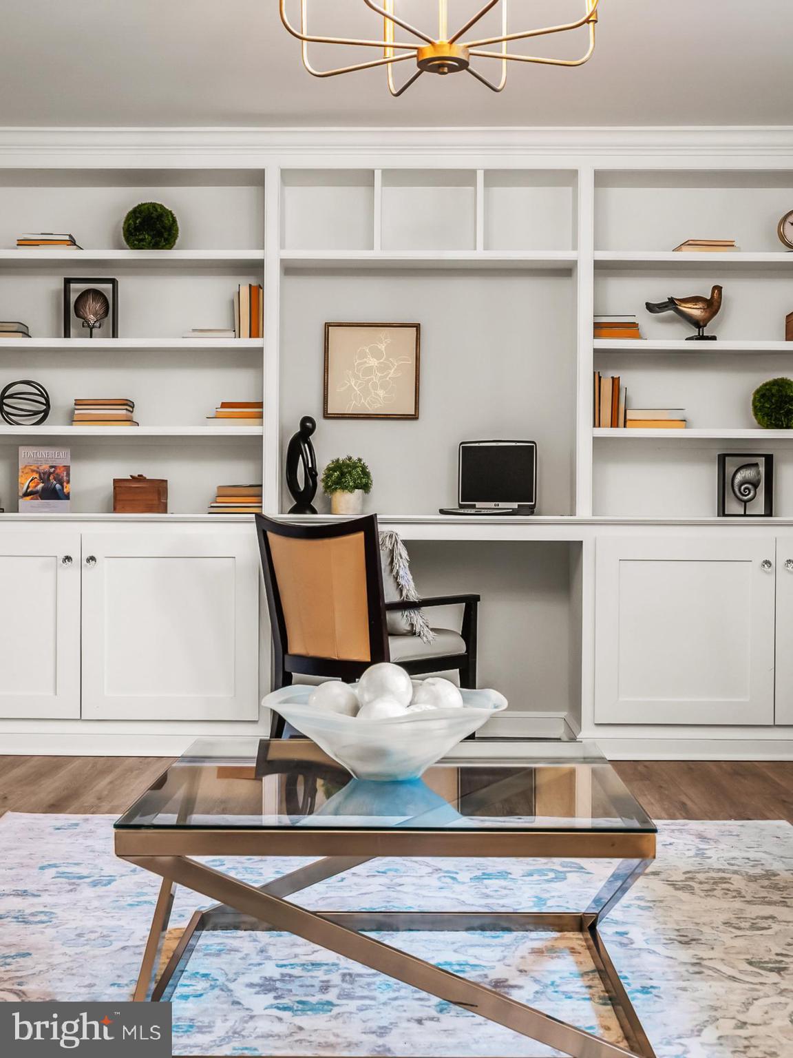 VALLEYWOOD - Residential