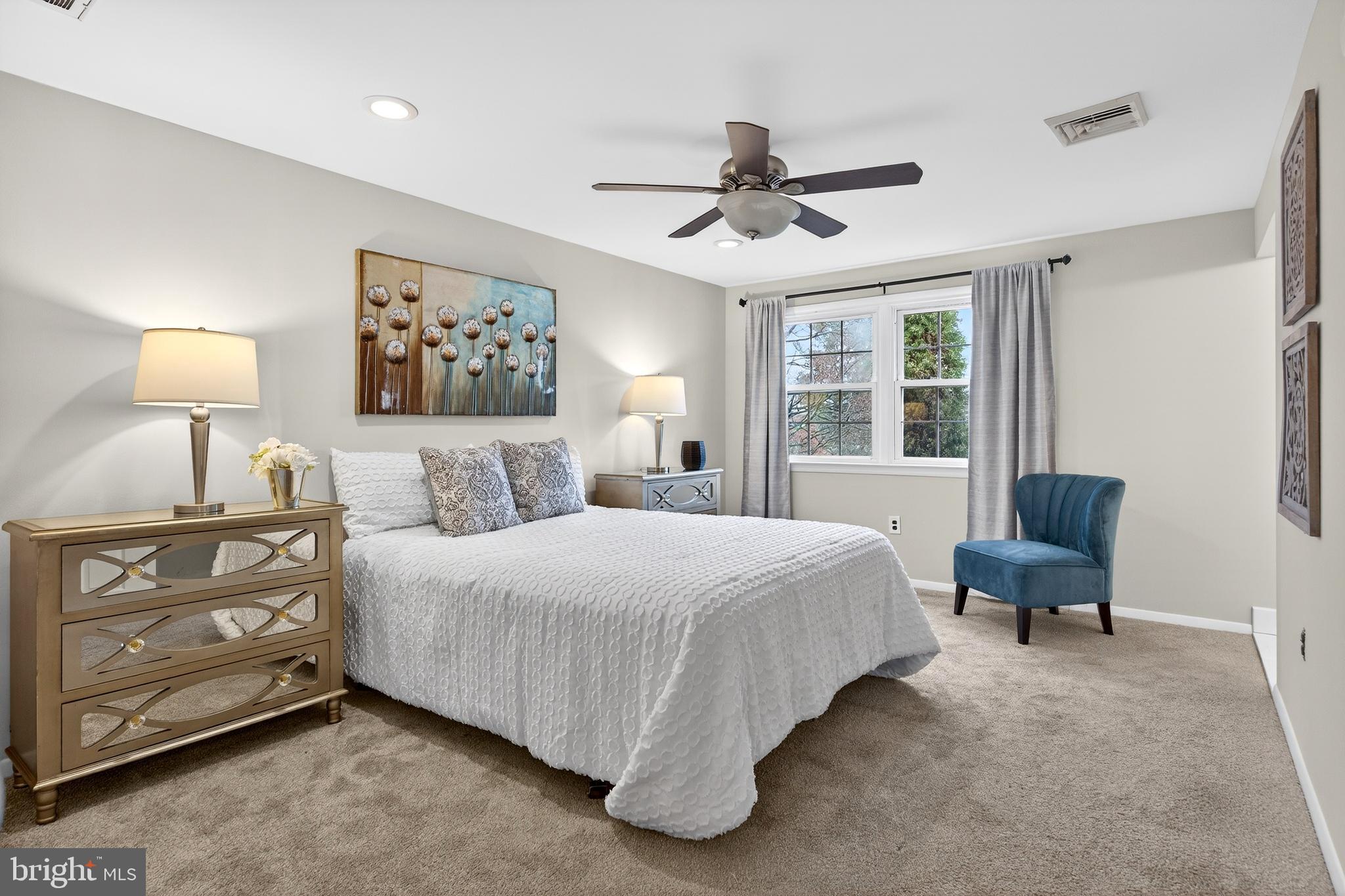 VALLEYWOOD - Residential