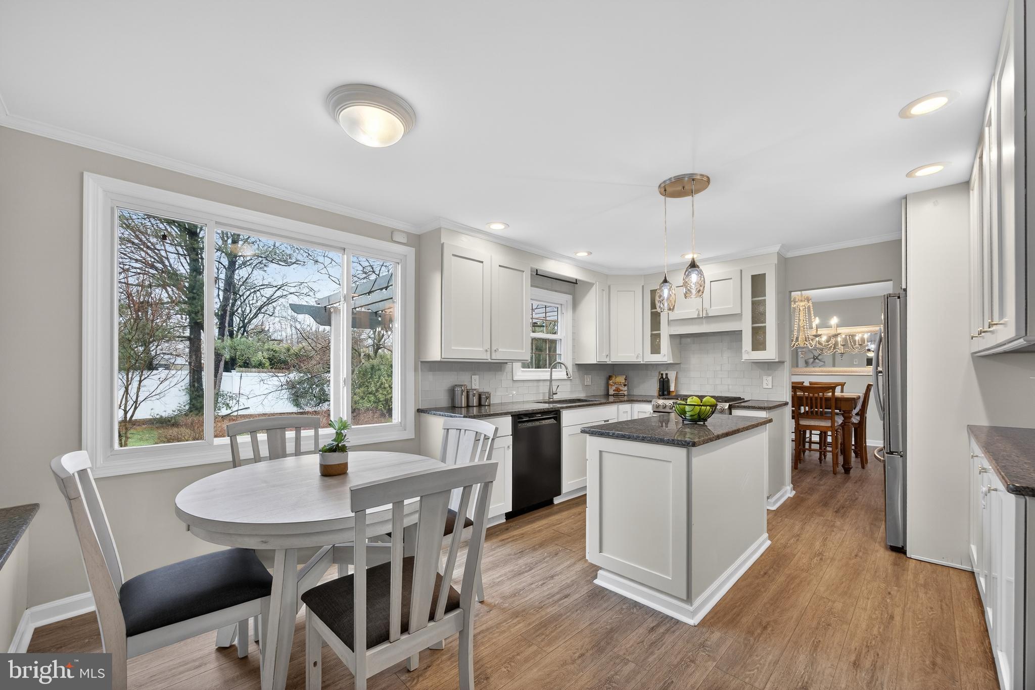 VALLEYWOOD - Residential