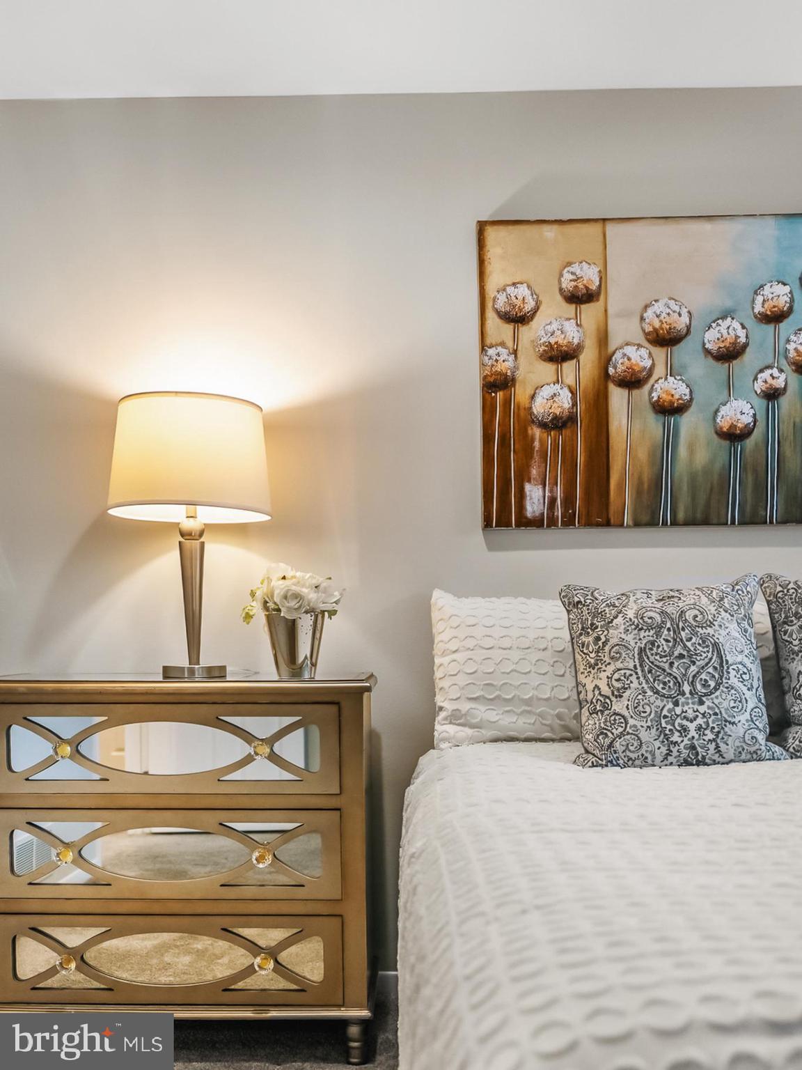 VALLEYWOOD - Residential