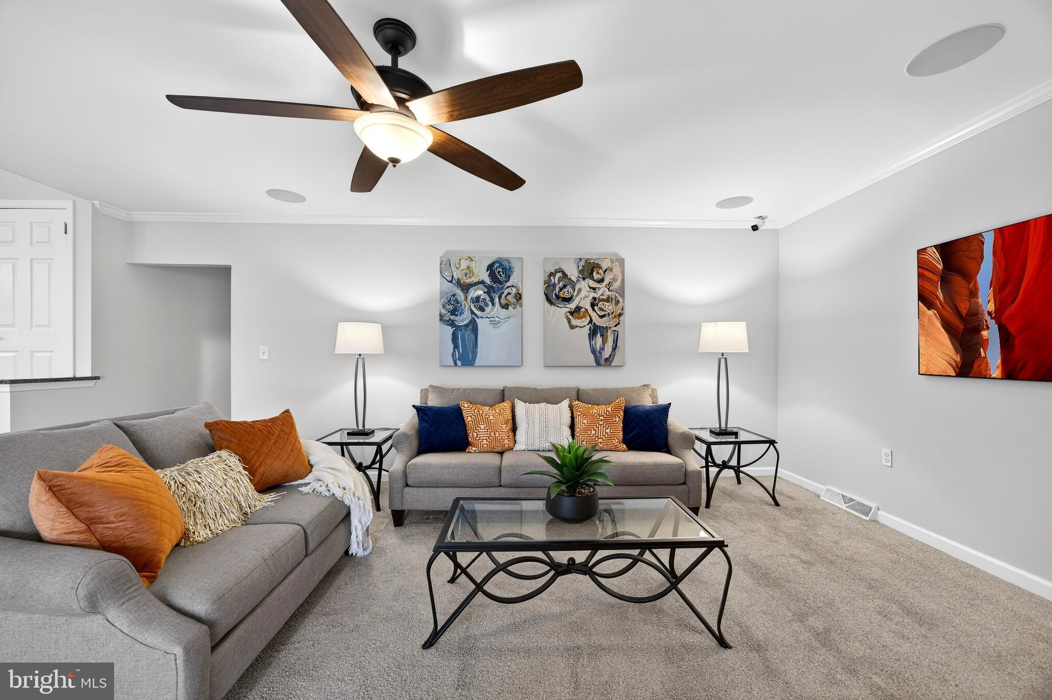 VALLEYWOOD - Residential