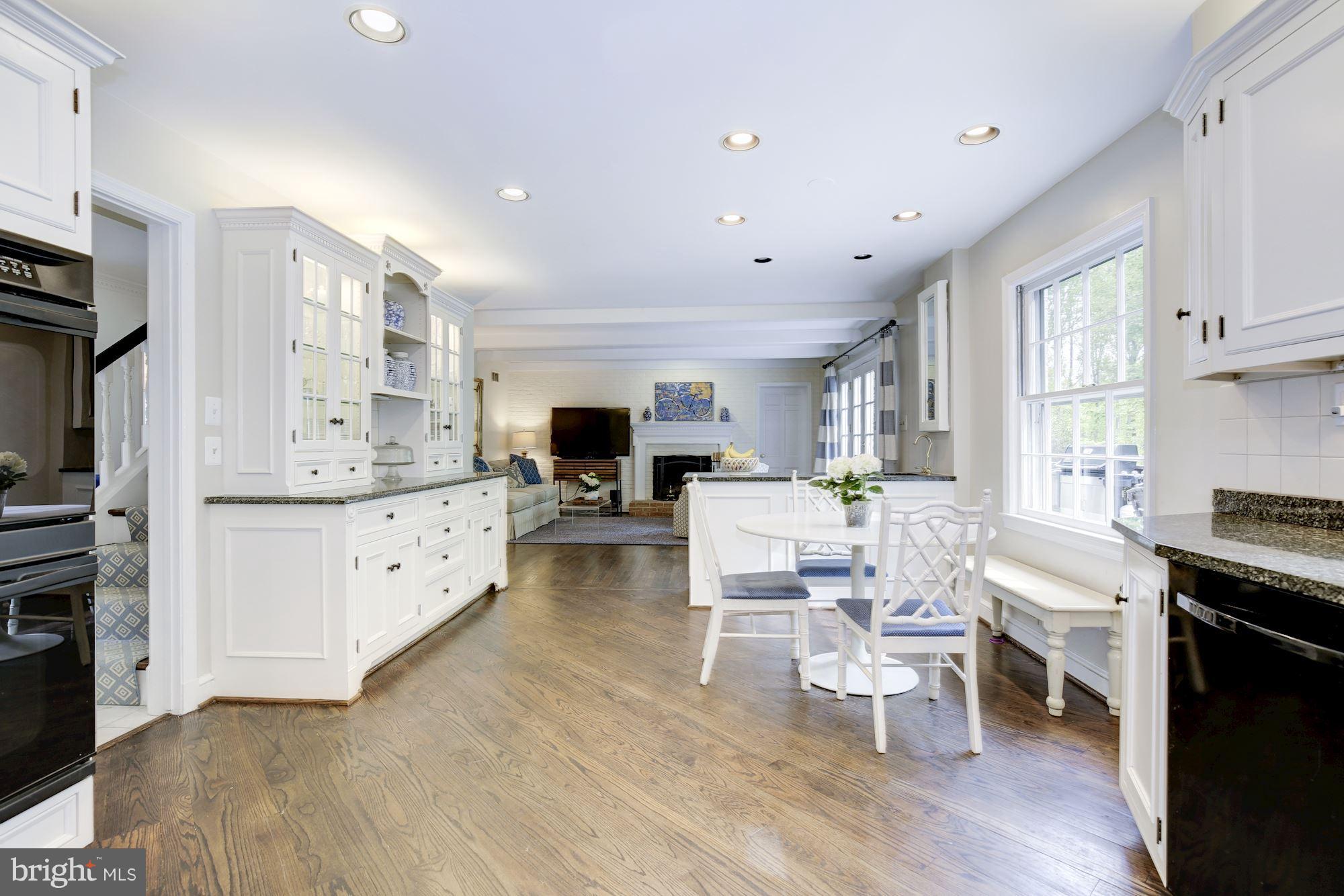 SMITHFIELD - Residential