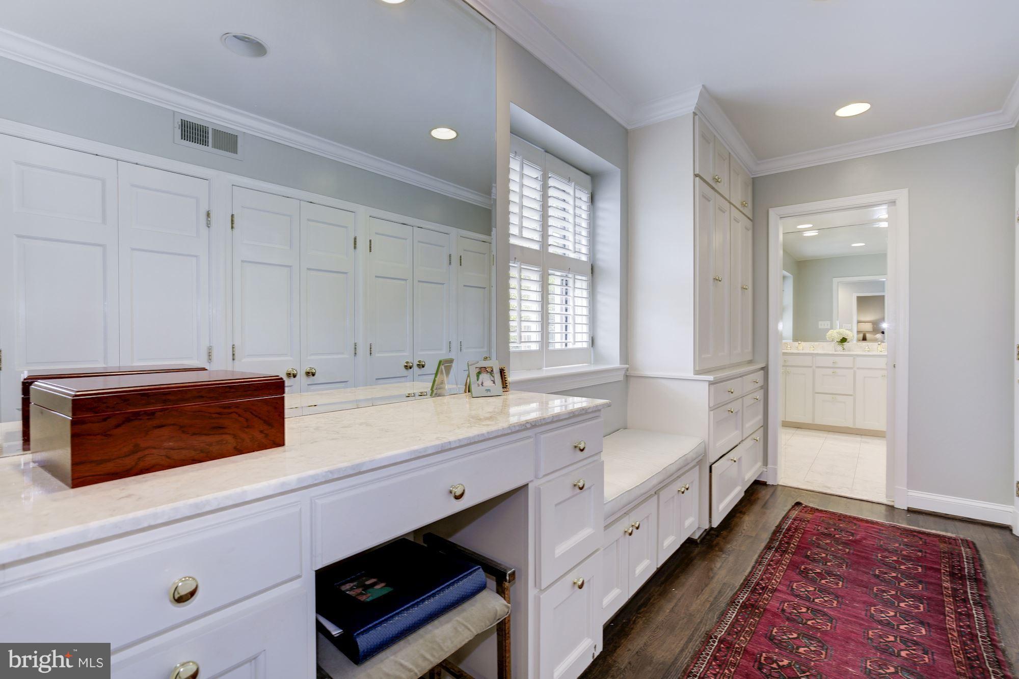 SMITHFIELD - Residential