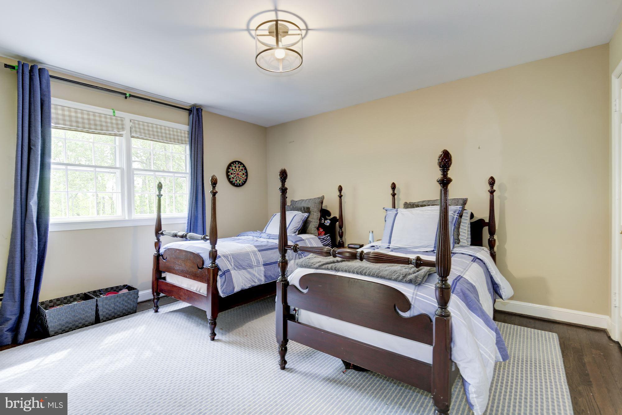 SMITHFIELD - Residential