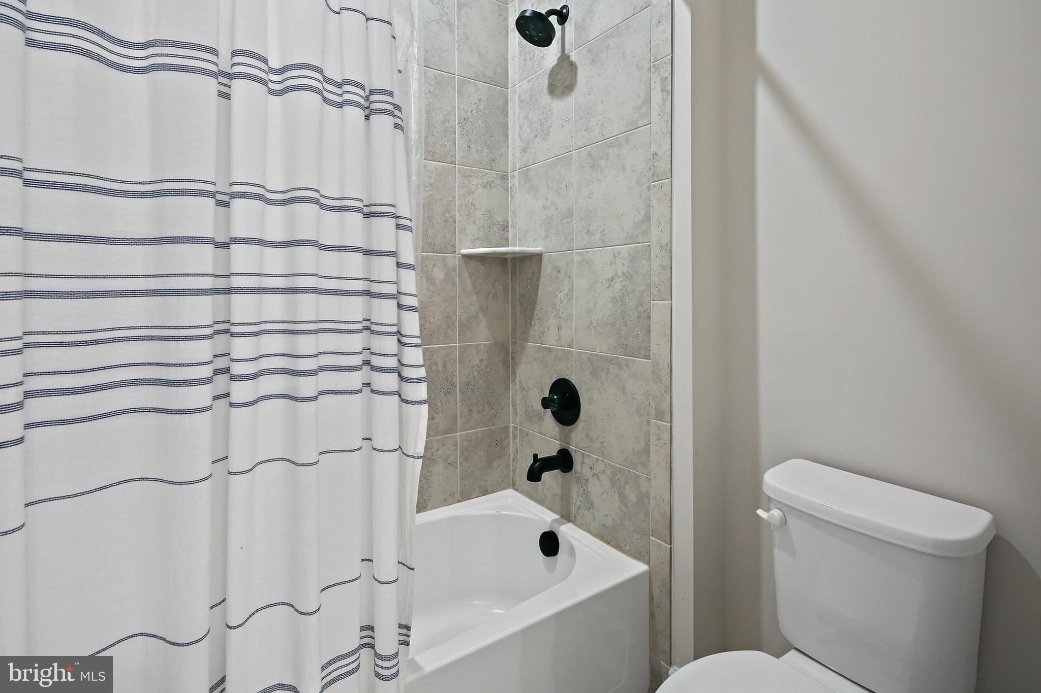 VIRGINIA CROSSING - Residential