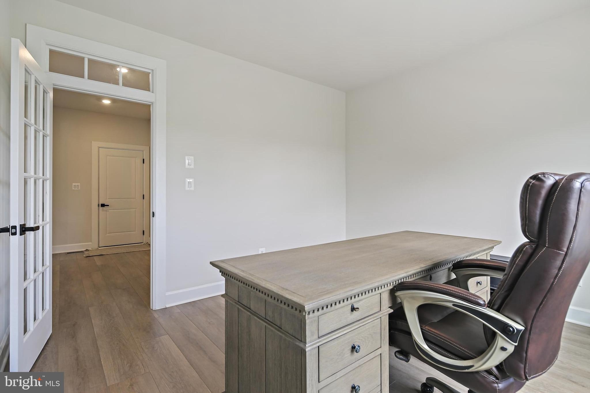 VIRGINIA CROSSING - Residential