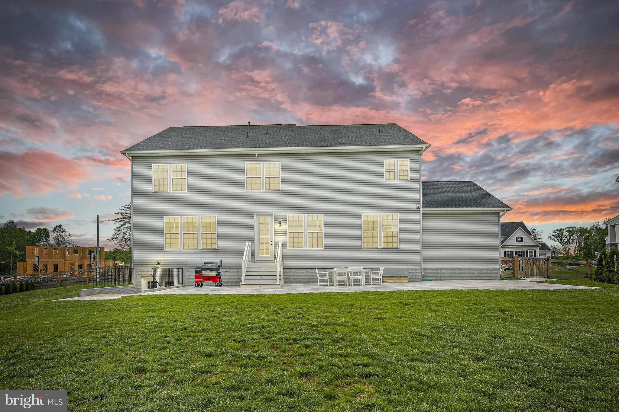 VIRGINIA CROSSING - Residential