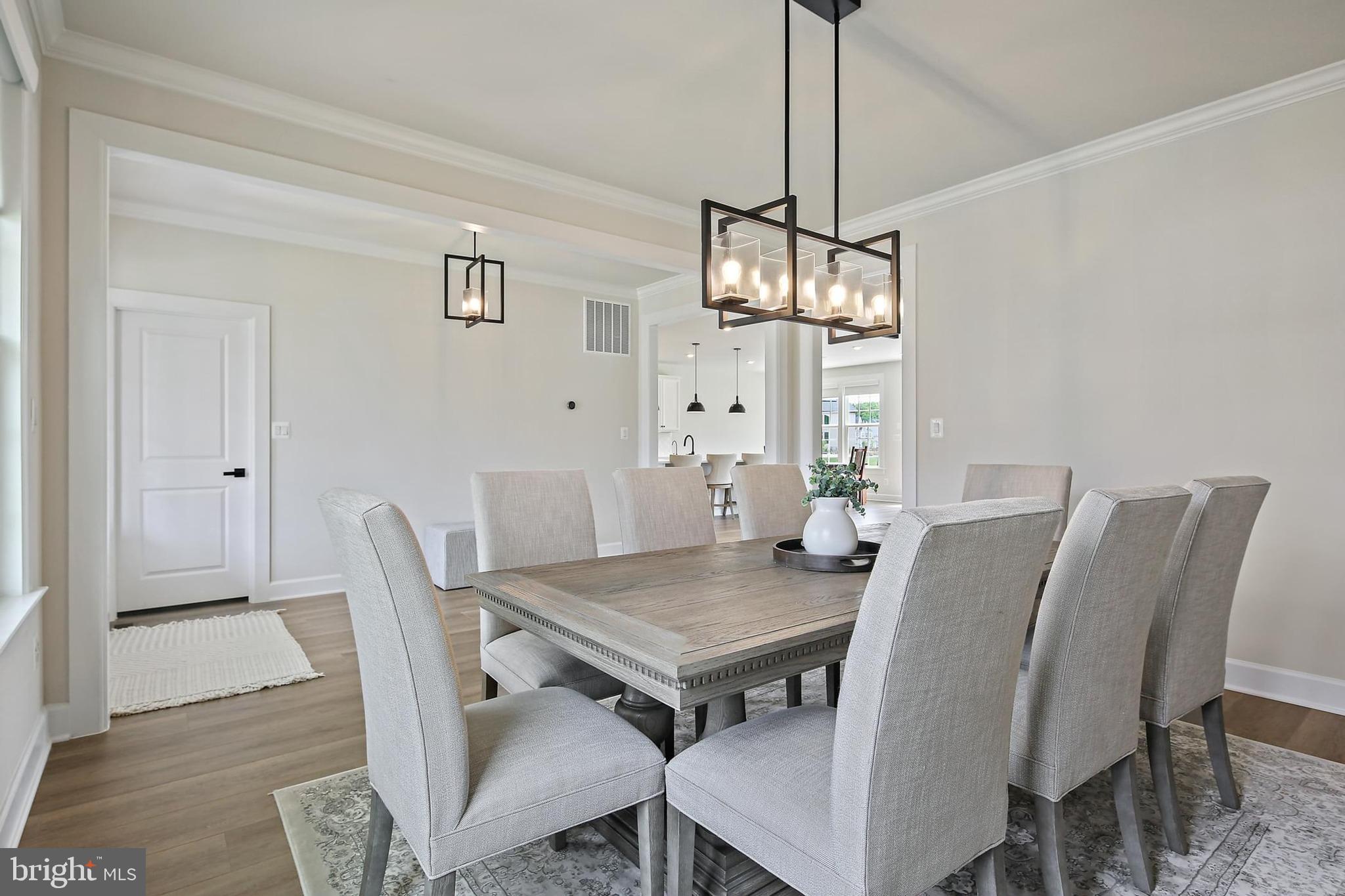 VIRGINIA CROSSING - Residential