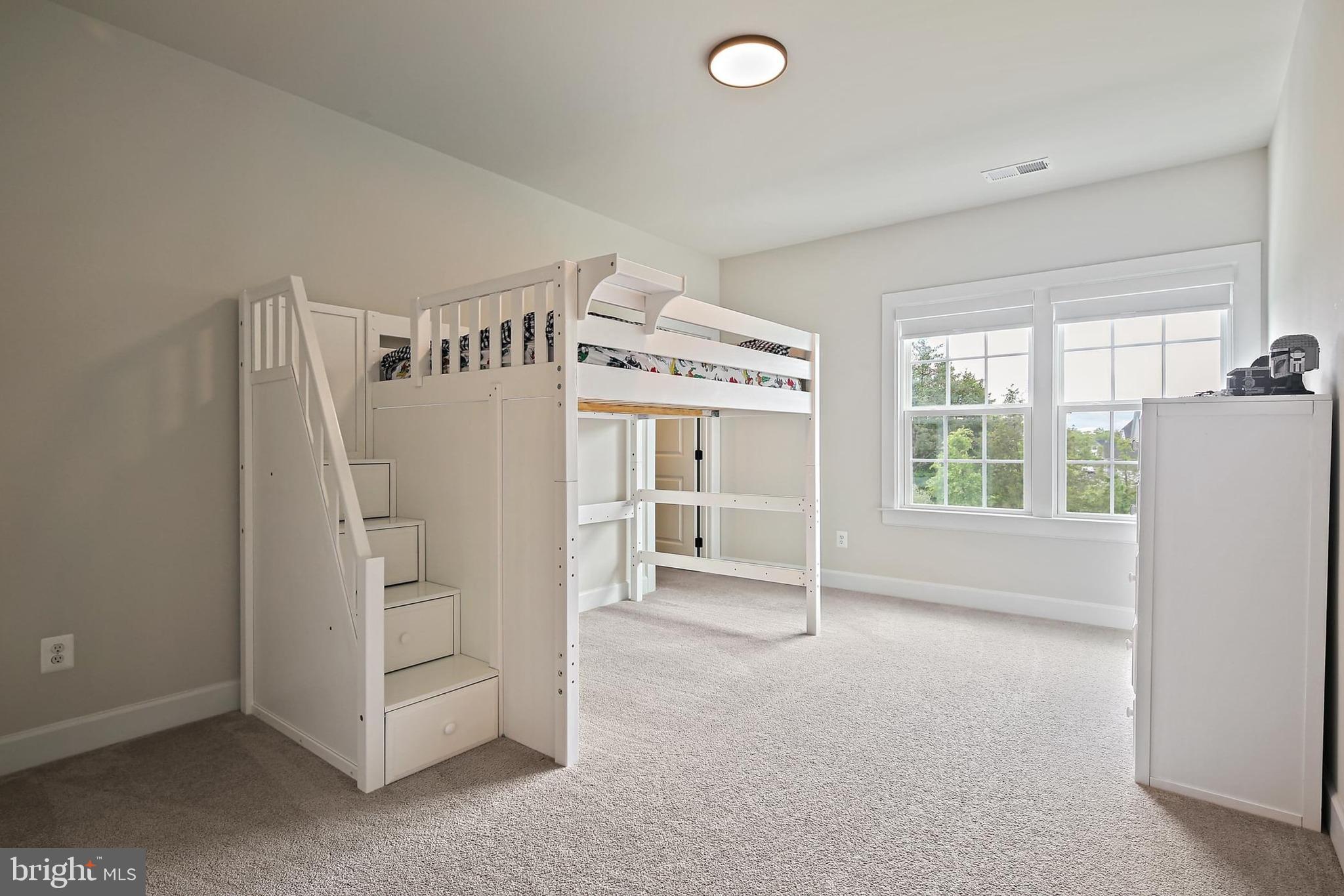 VIRGINIA CROSSING - Residential