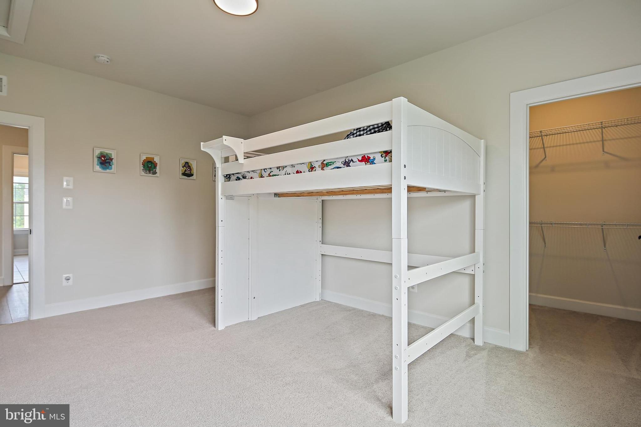 VIRGINIA CROSSING - Residential