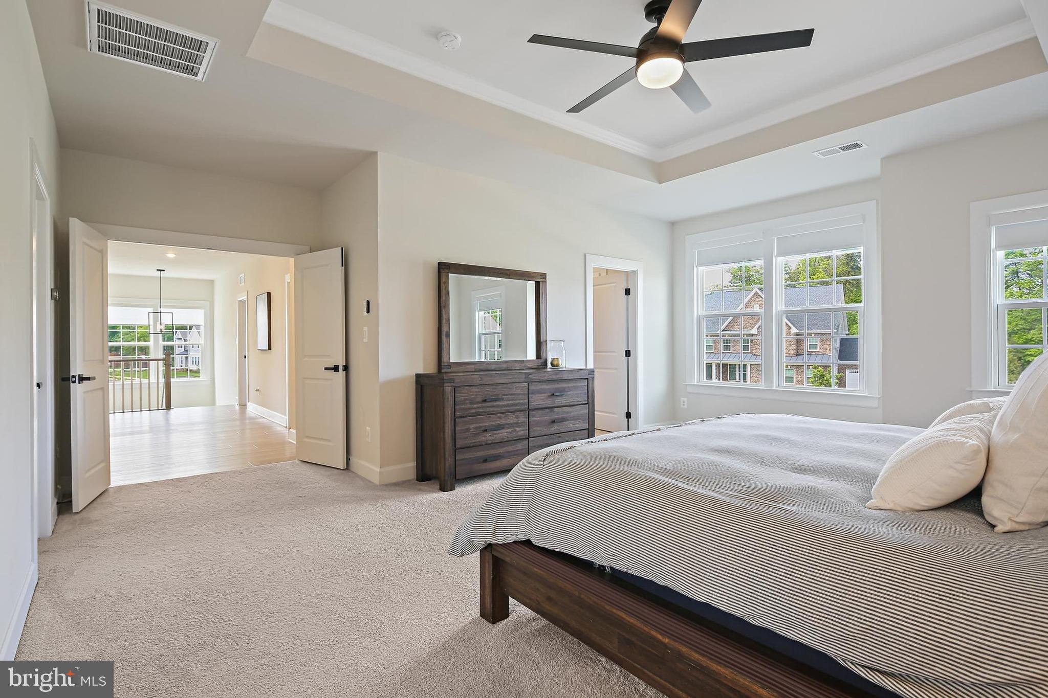 VIRGINIA CROSSING - Residential