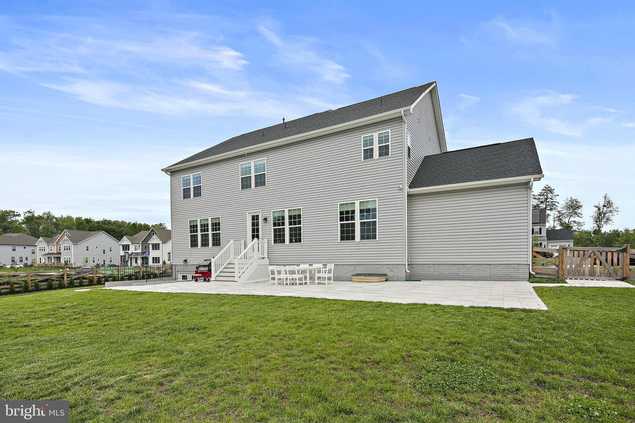 VIRGINIA CROSSING - Residential