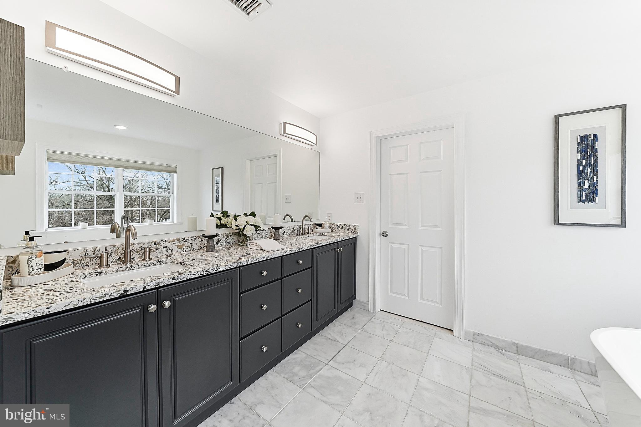 LONGWOOD RESERVE - Residential