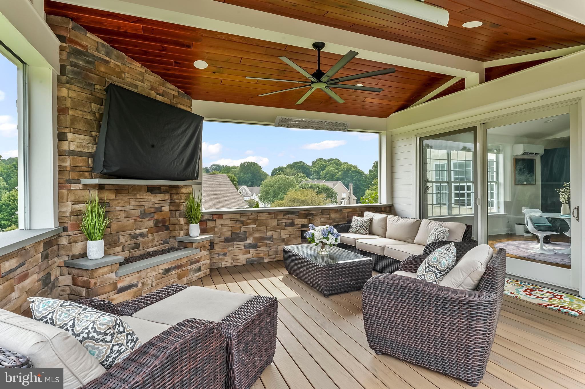 LONGWOOD RESERVE - Residential