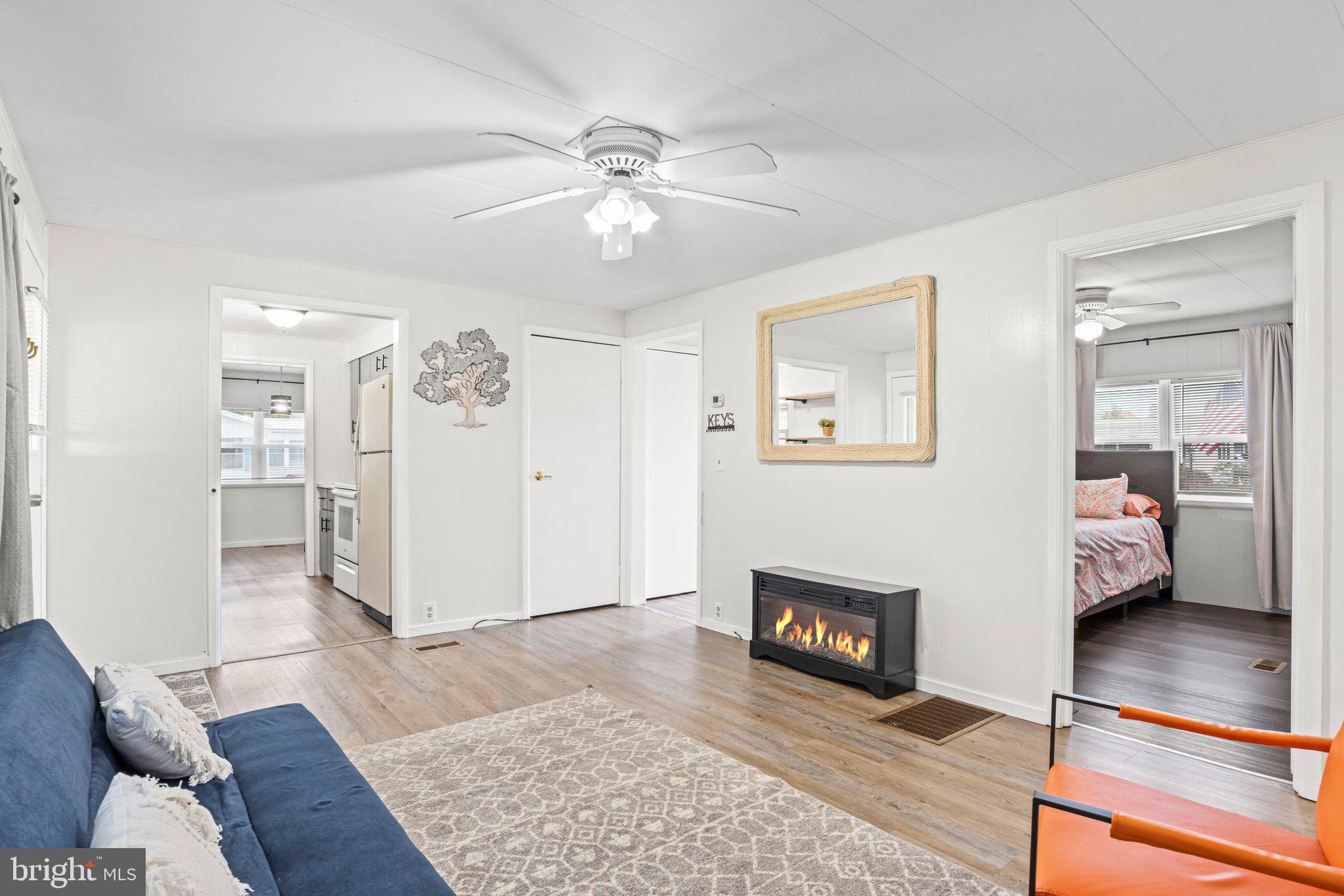 RIDGEWOOD MANOR - Residential