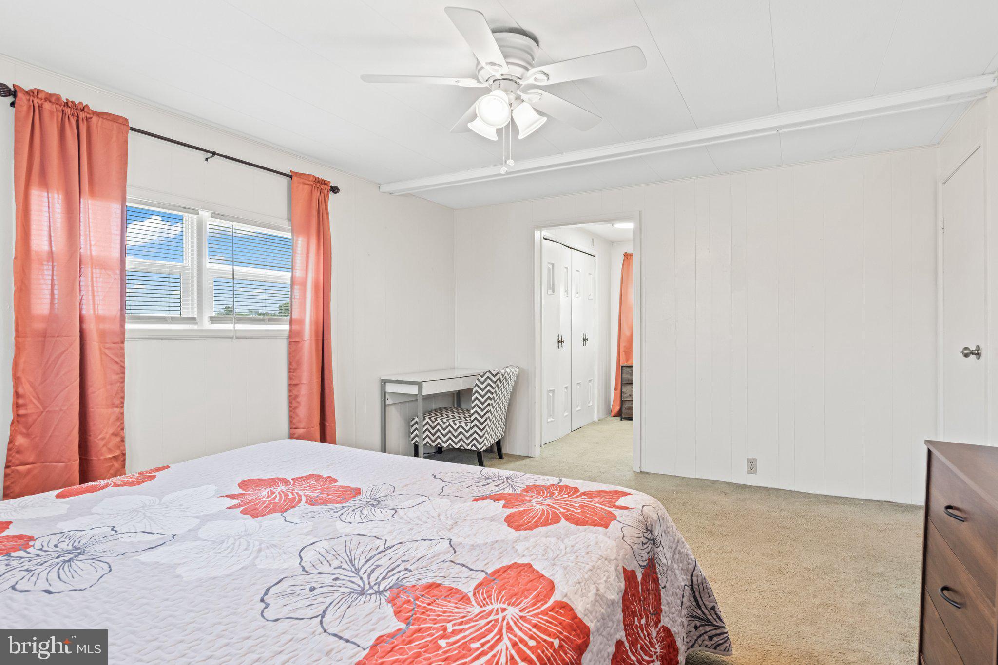 RIDGEWOOD MANOR - Residential