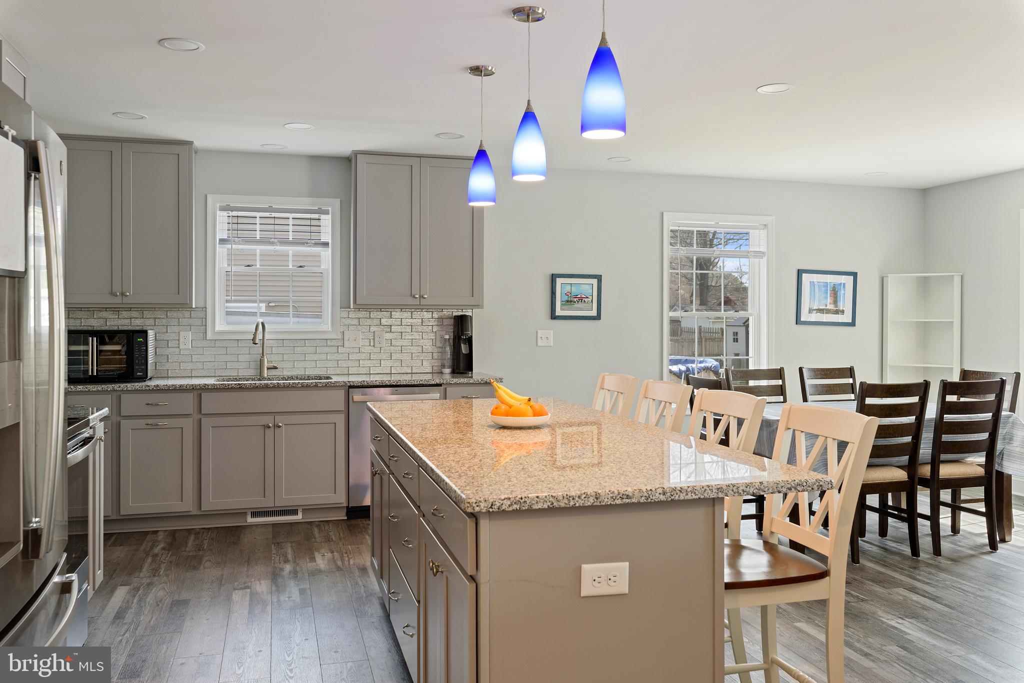 32112 ROBIN HOODS LOOP