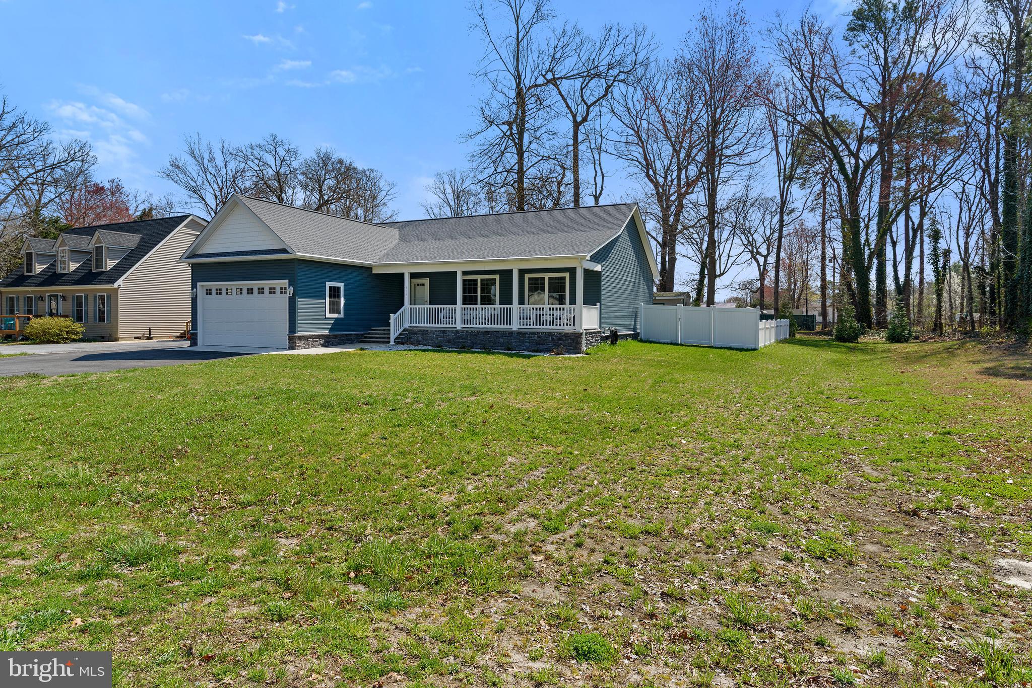 32112 ROBIN HOODS LOOP