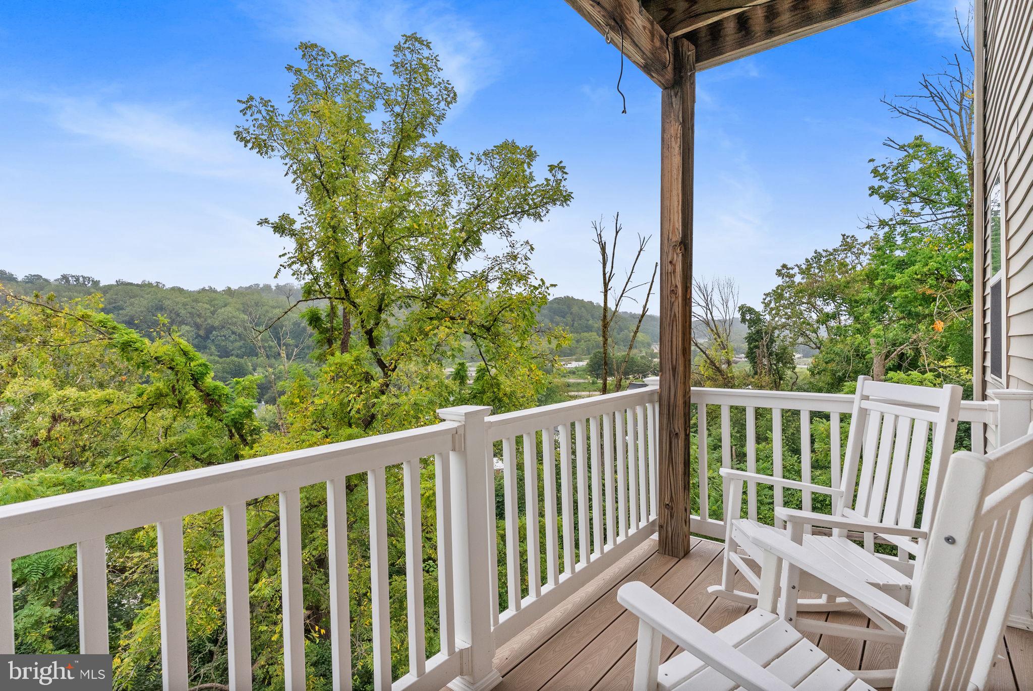 CONSHOHOCKEN - Residential