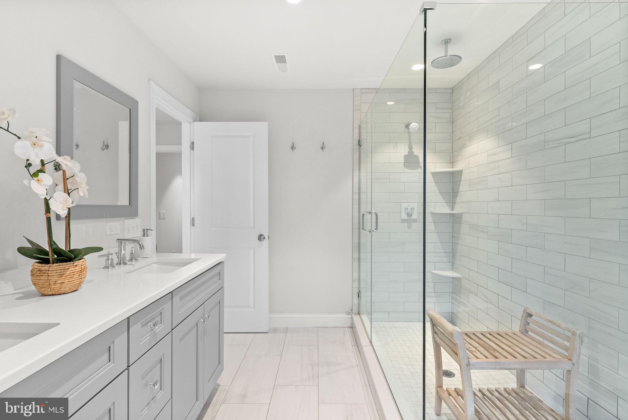 CONSHOHOCKEN - Residential