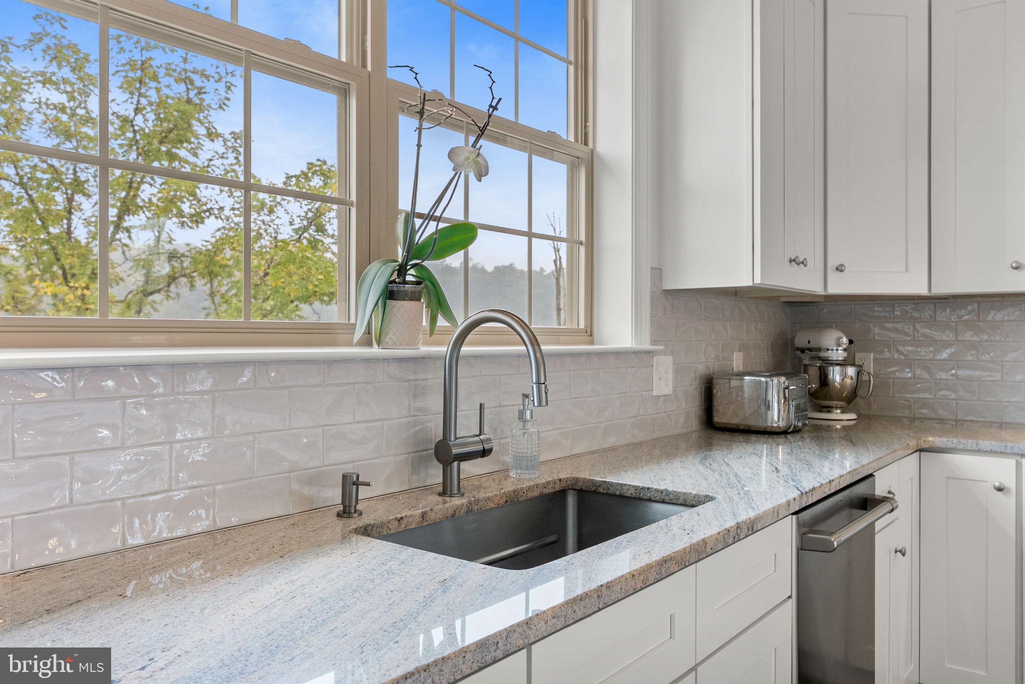 CONSHOHOCKEN - Residential