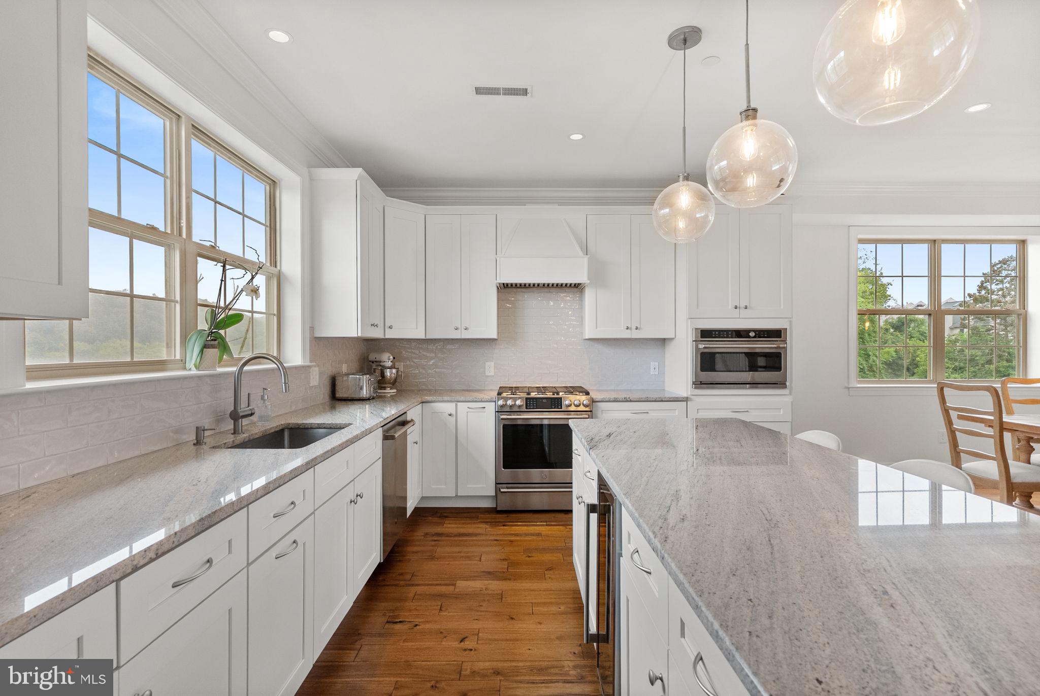 CONSHOHOCKEN - Residential