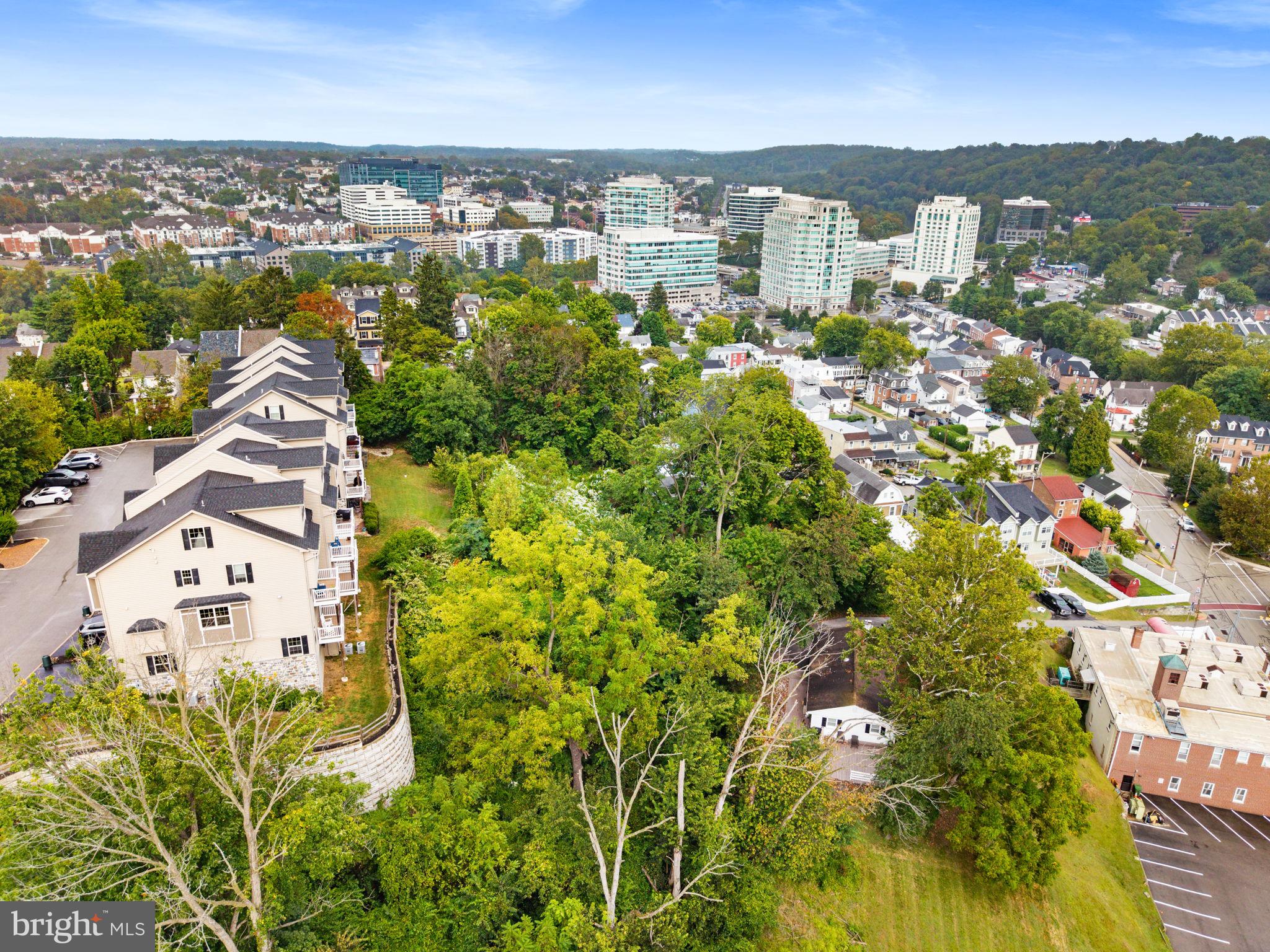 CONSHOHOCKEN - Residential