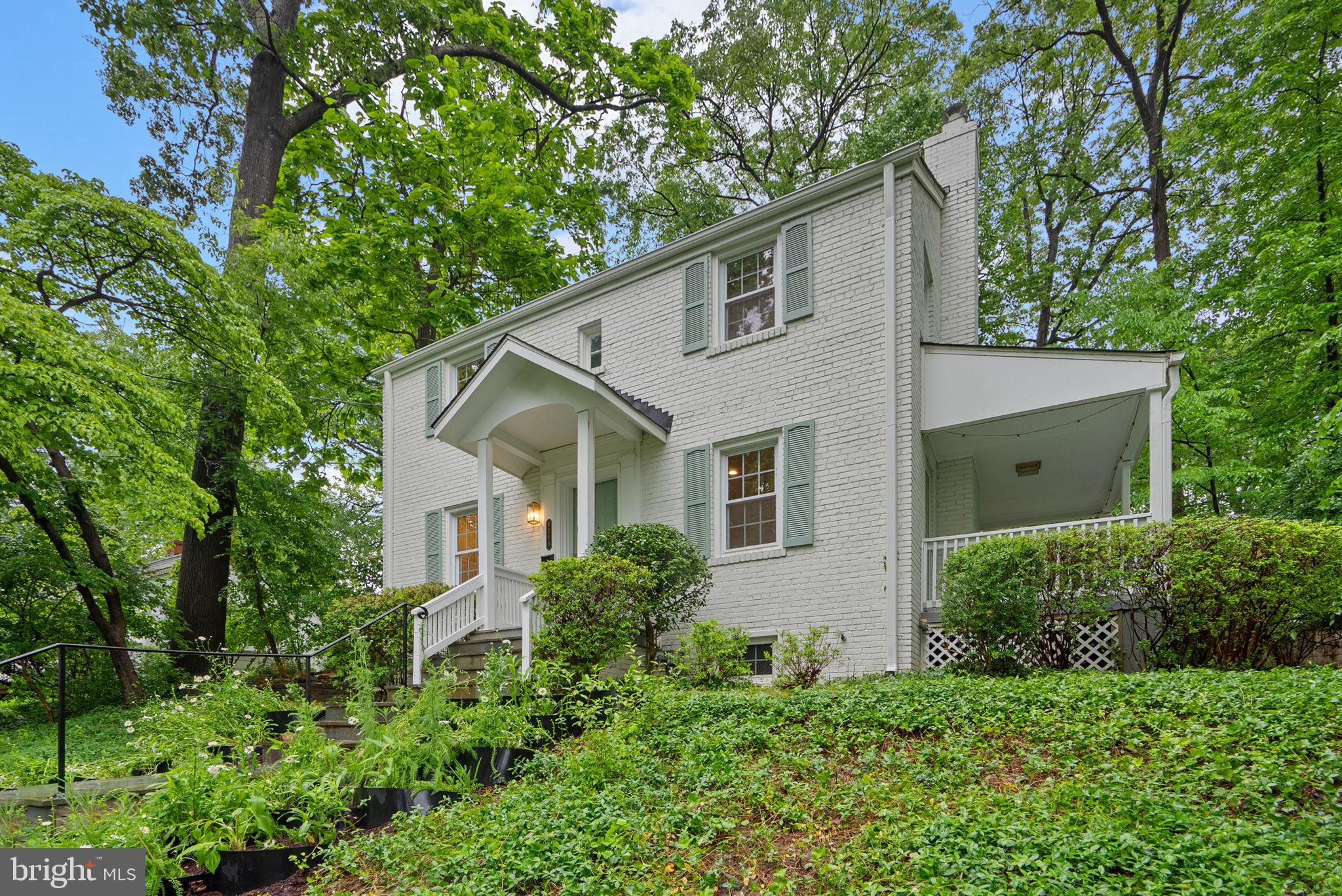 8713 READING ROAD