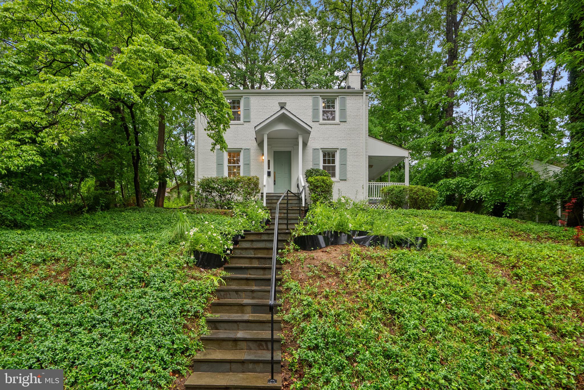 8713 READING ROAD