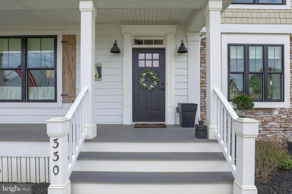 Photo of 330 TRADITION LN, EPHRATA, PA 17522 (MLS # PALA2031750)