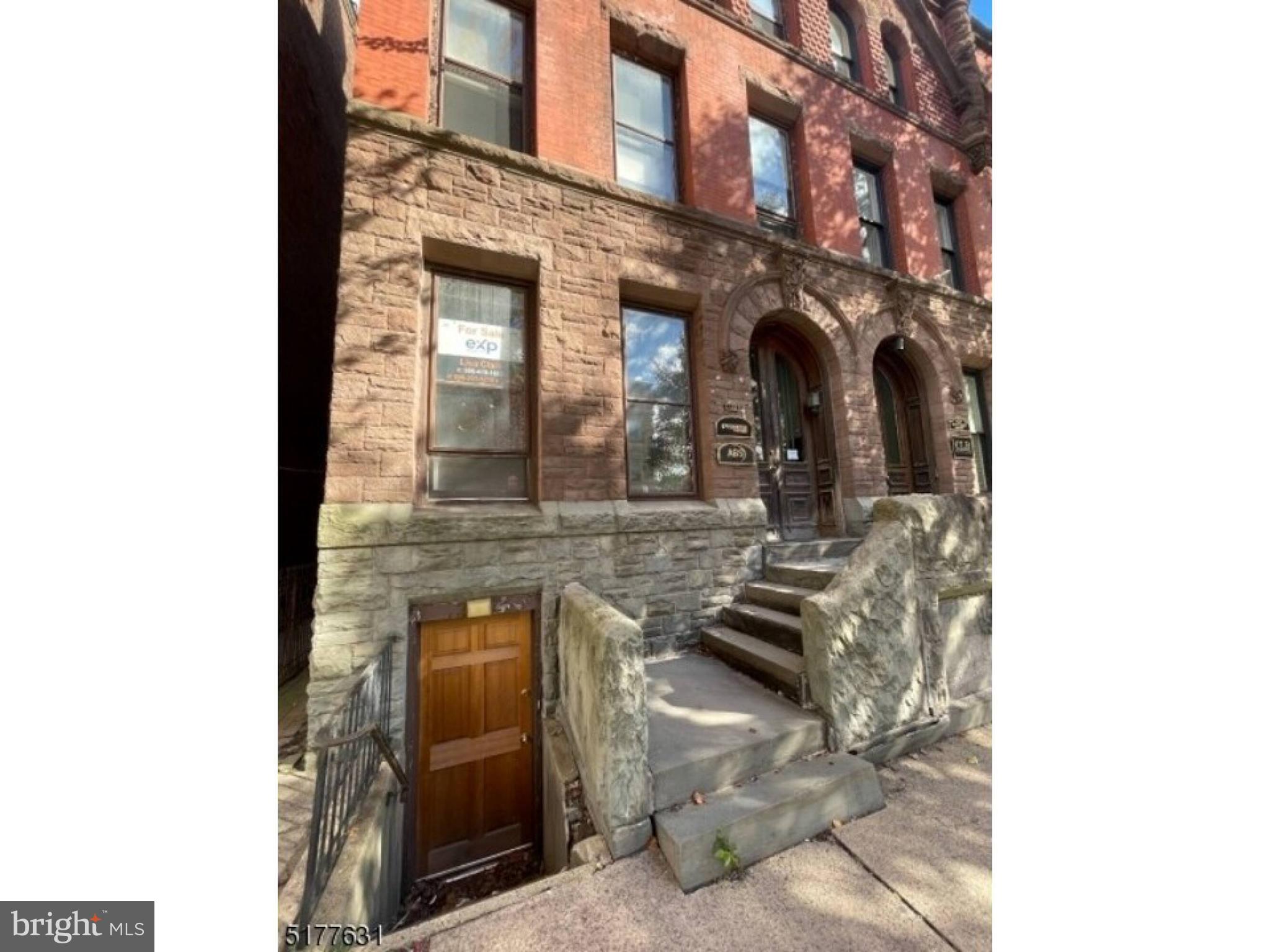 132 W STATE STREET