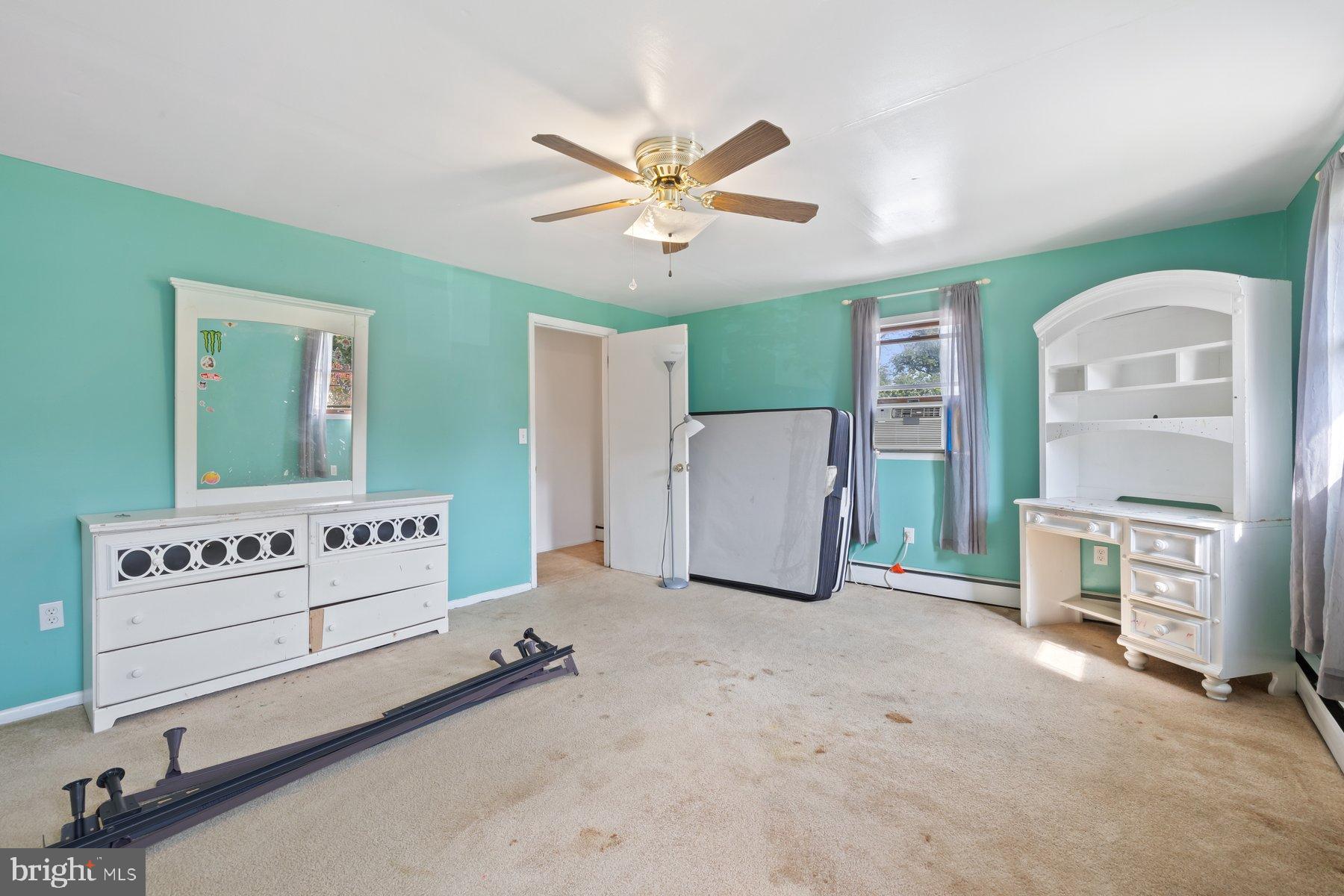 KINGSTON HEIGHTS - Residential