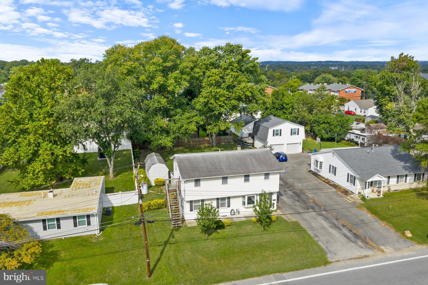 KINGSTON HEIGHTS - Residential