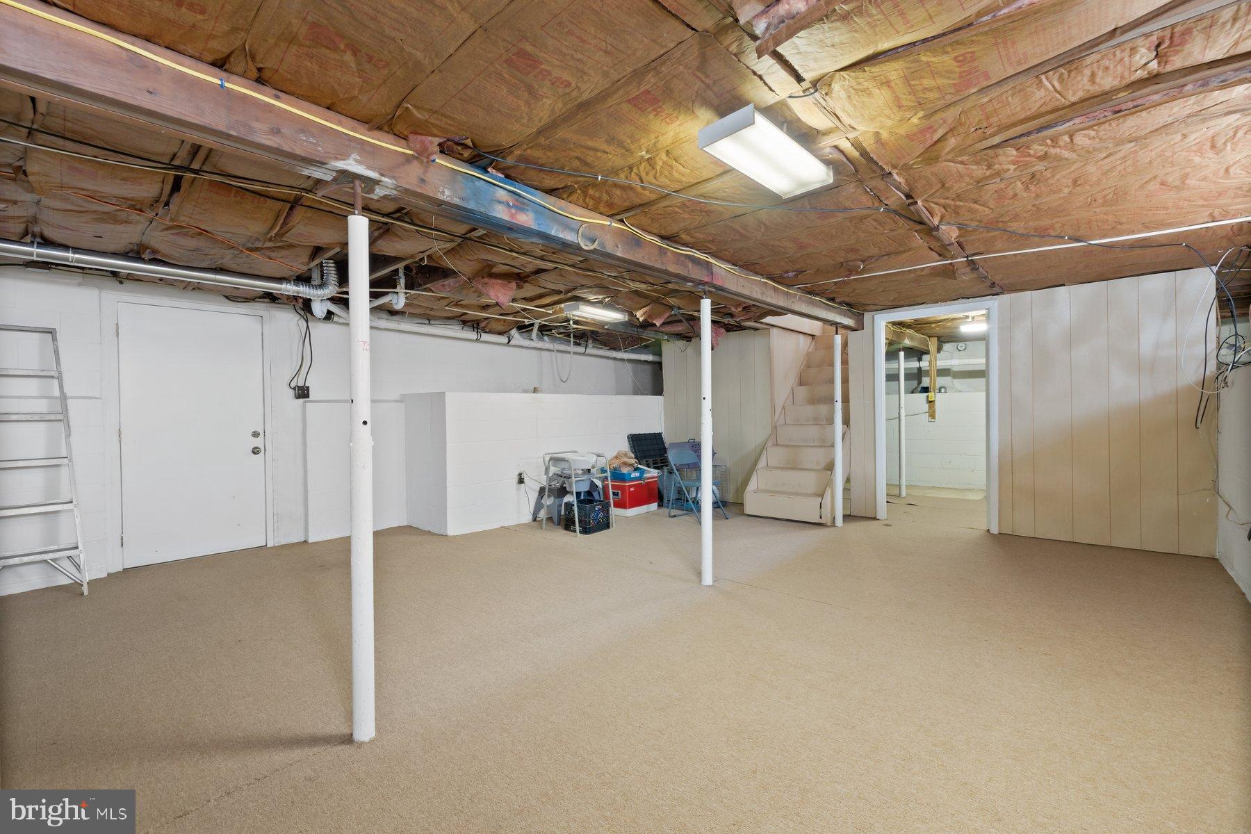 KINGSTON HEIGHTS - Residential