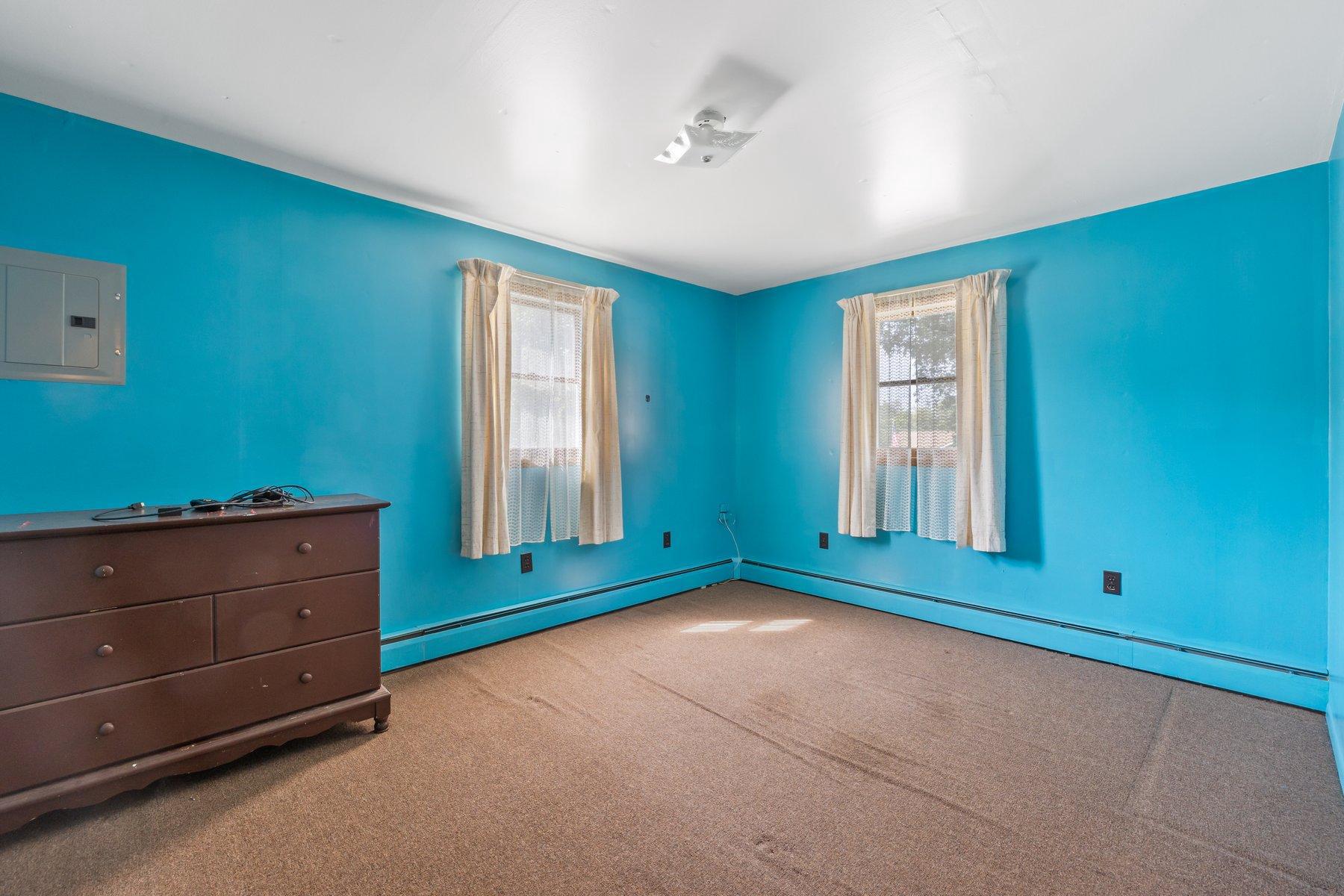 KINGSTON HEIGHTS - Residential