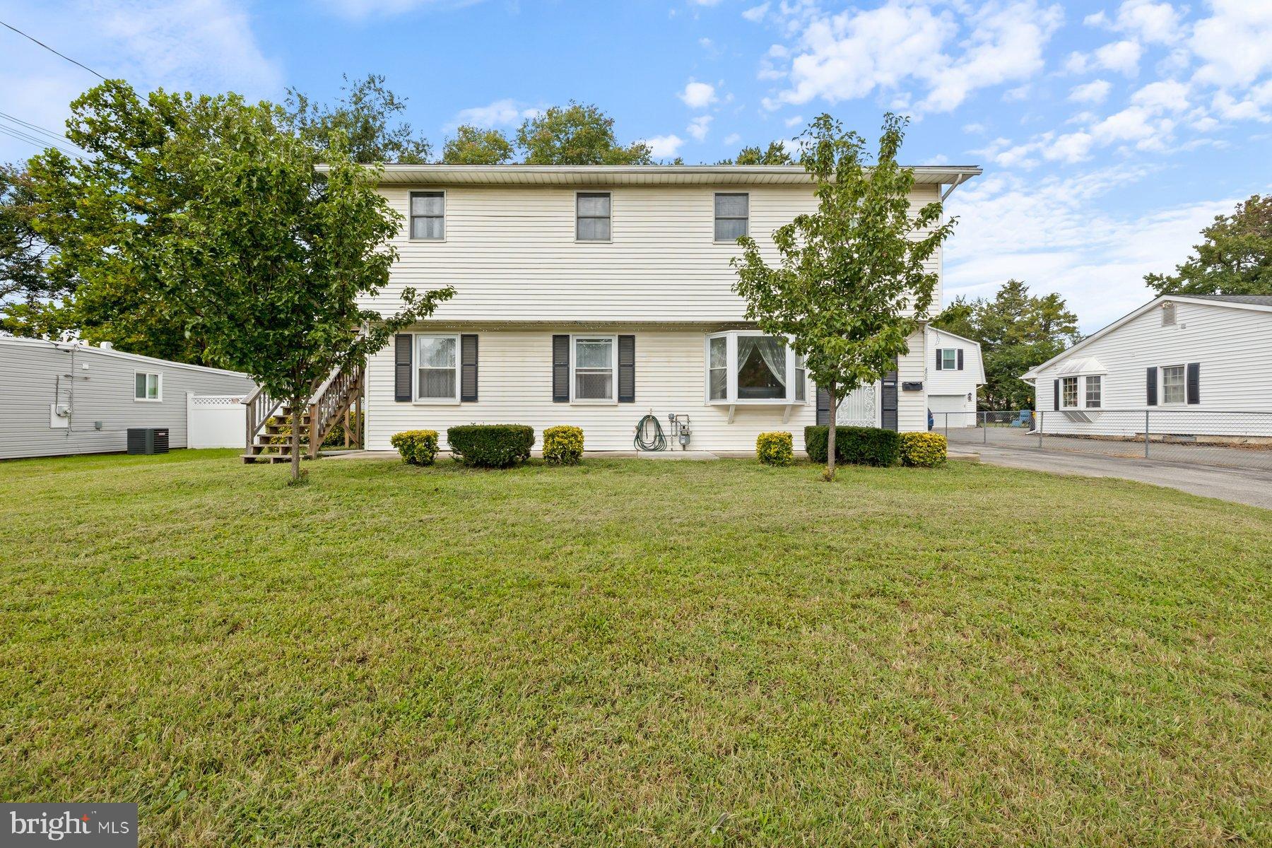 KINGSTON HEIGHTS - Residential