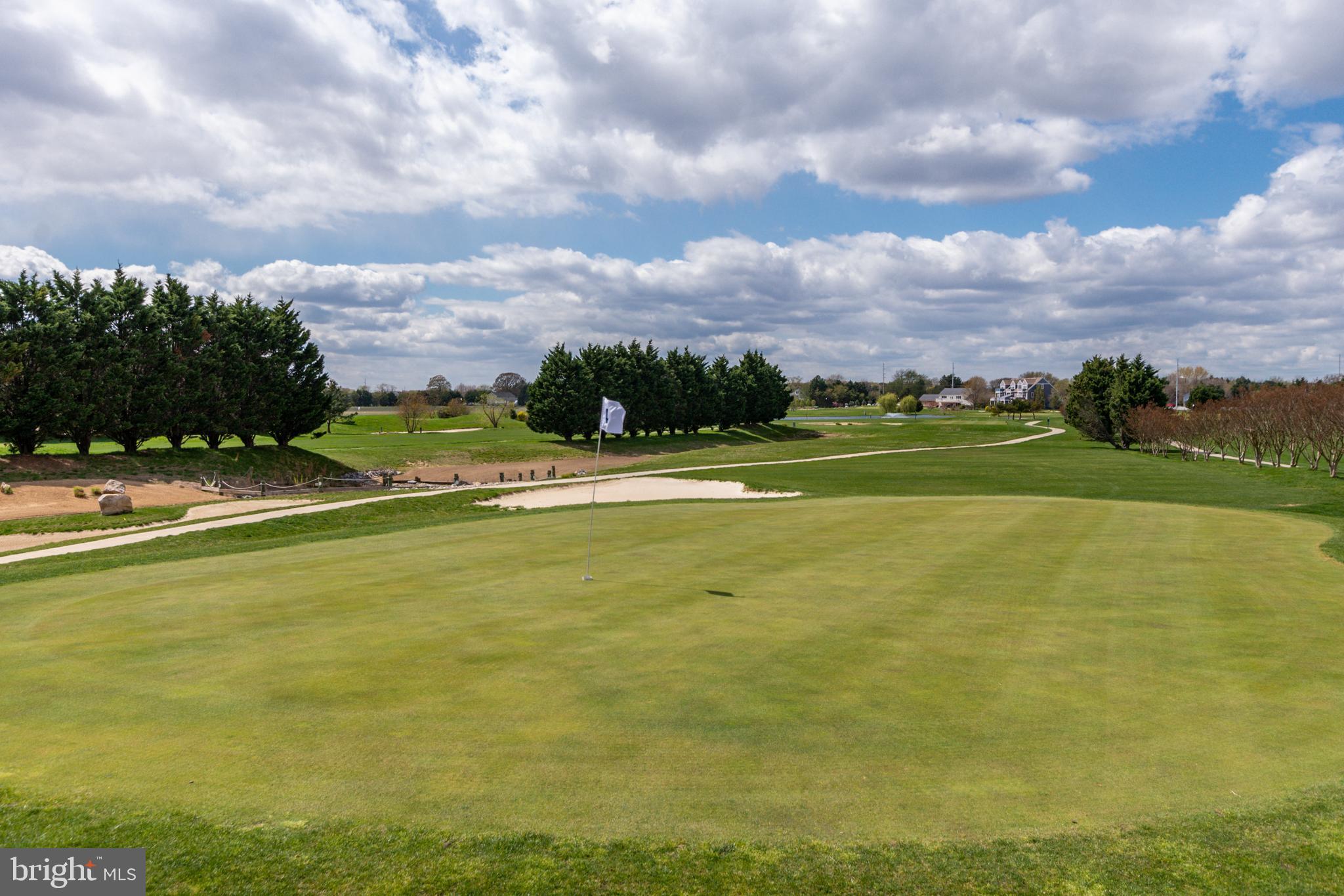 HERITAGE VILLAGE TOWNHOMES - Residential
