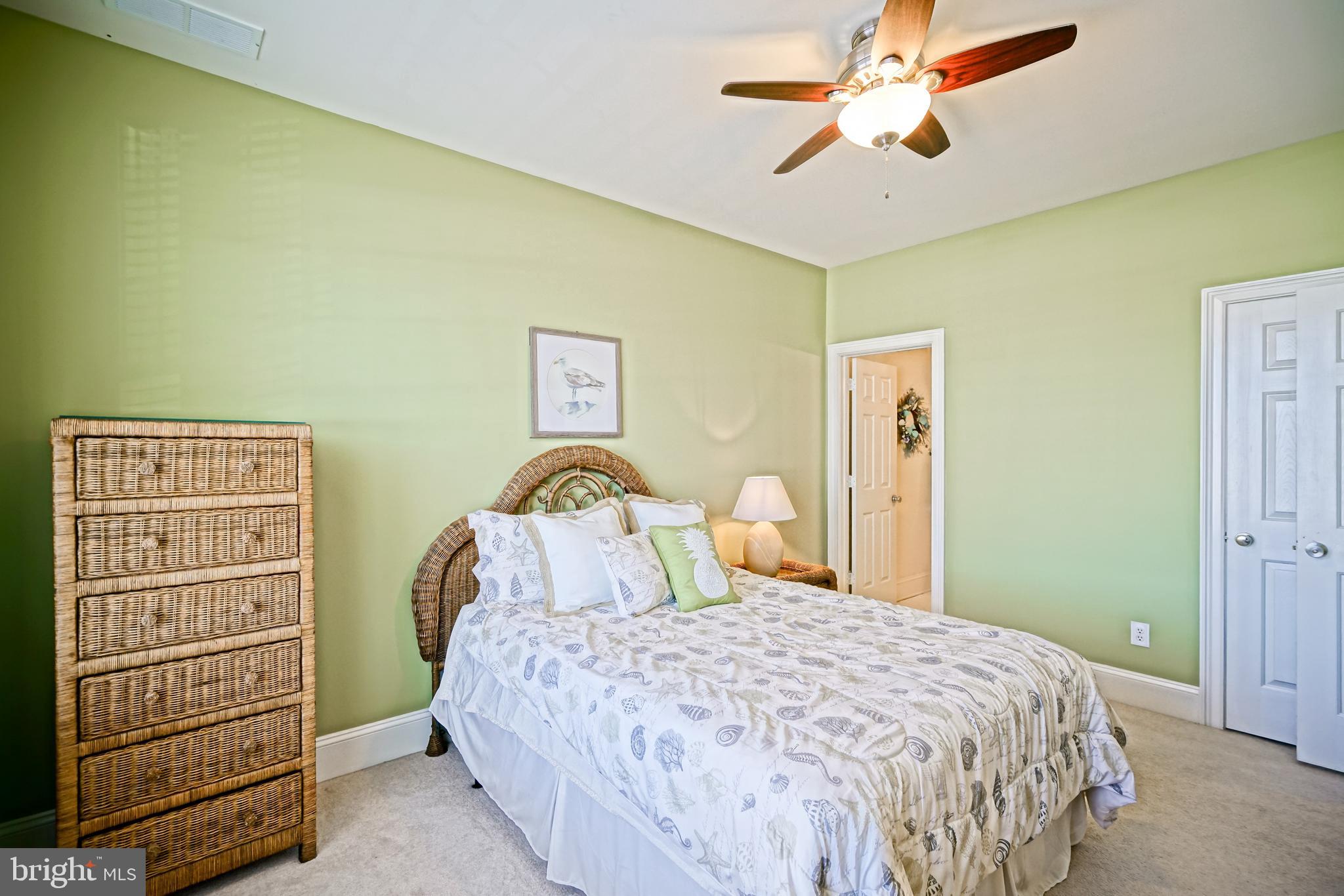 HERITAGE VILLAGE TOWNHOMES - Residential