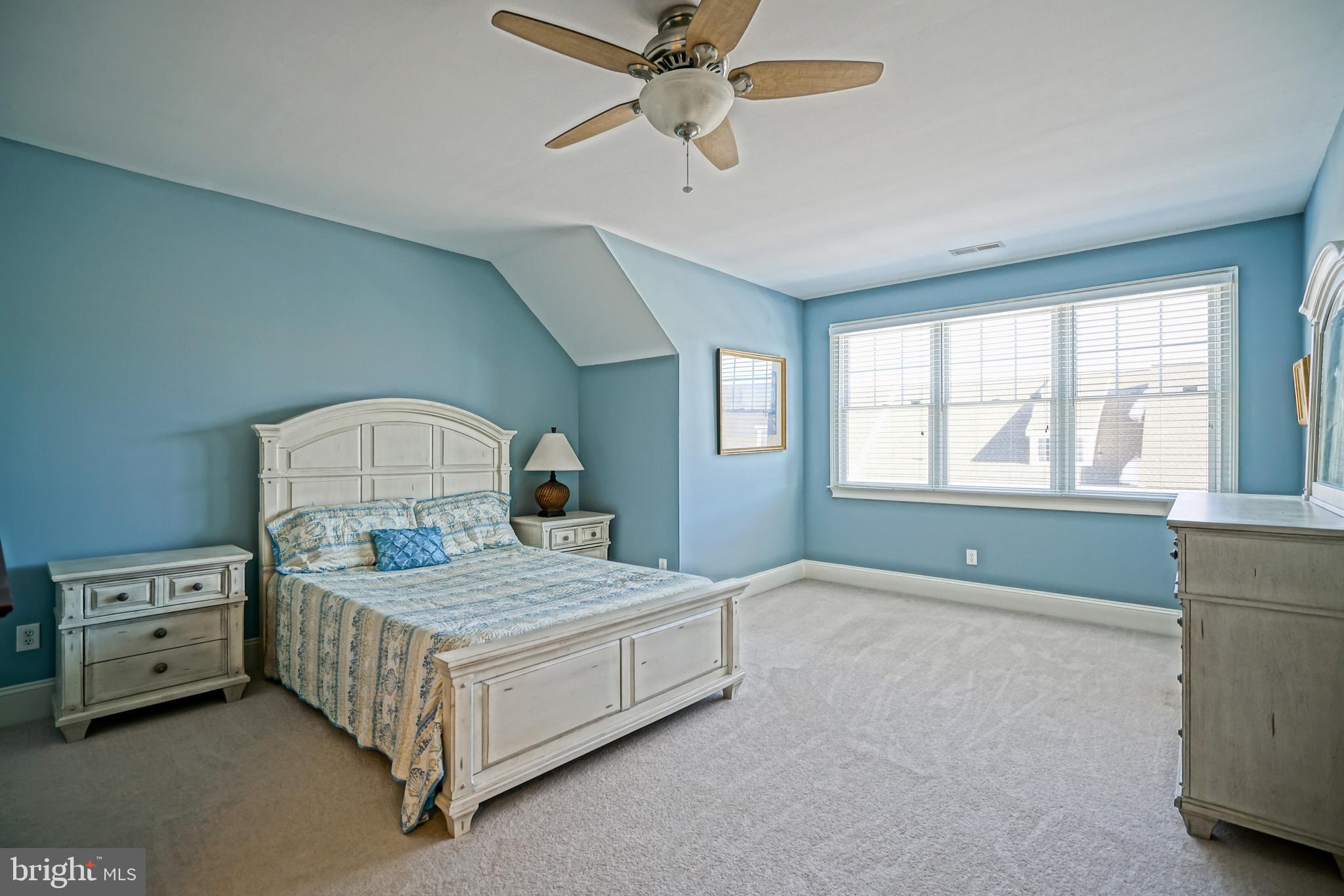 HERITAGE VILLAGE TOWNHOMES - Residential