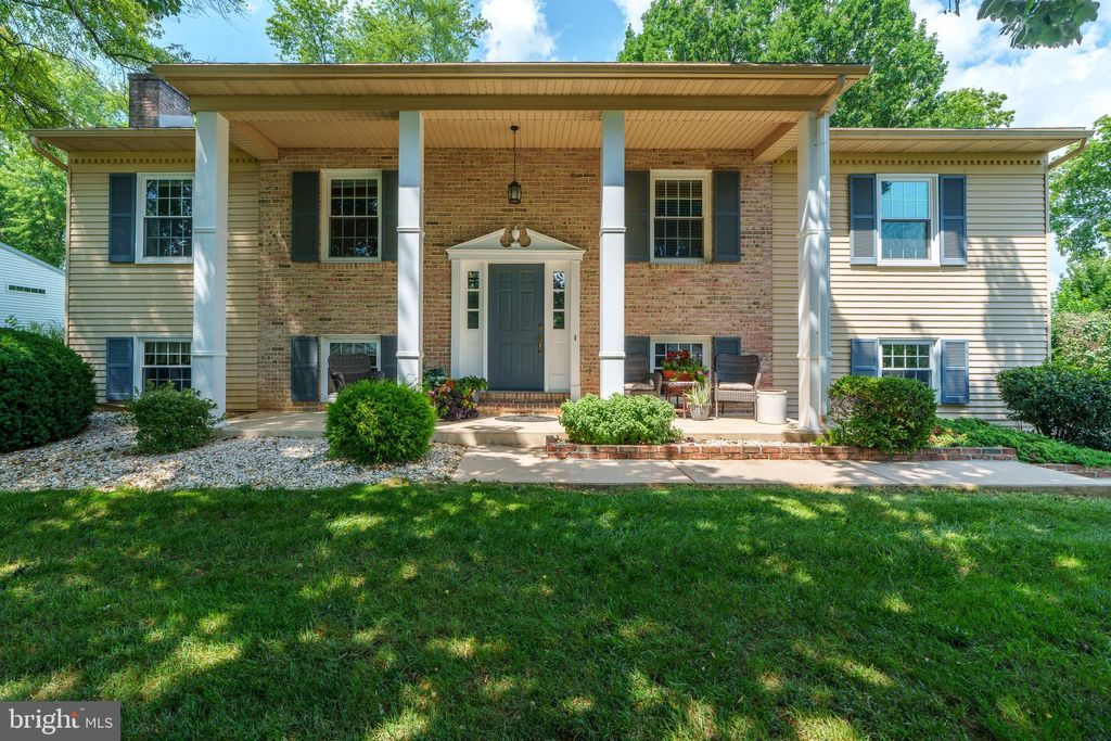 Photo of 119 Pleasant View Drive, Lititz, PA 17543 (MLS # PALA2055348)