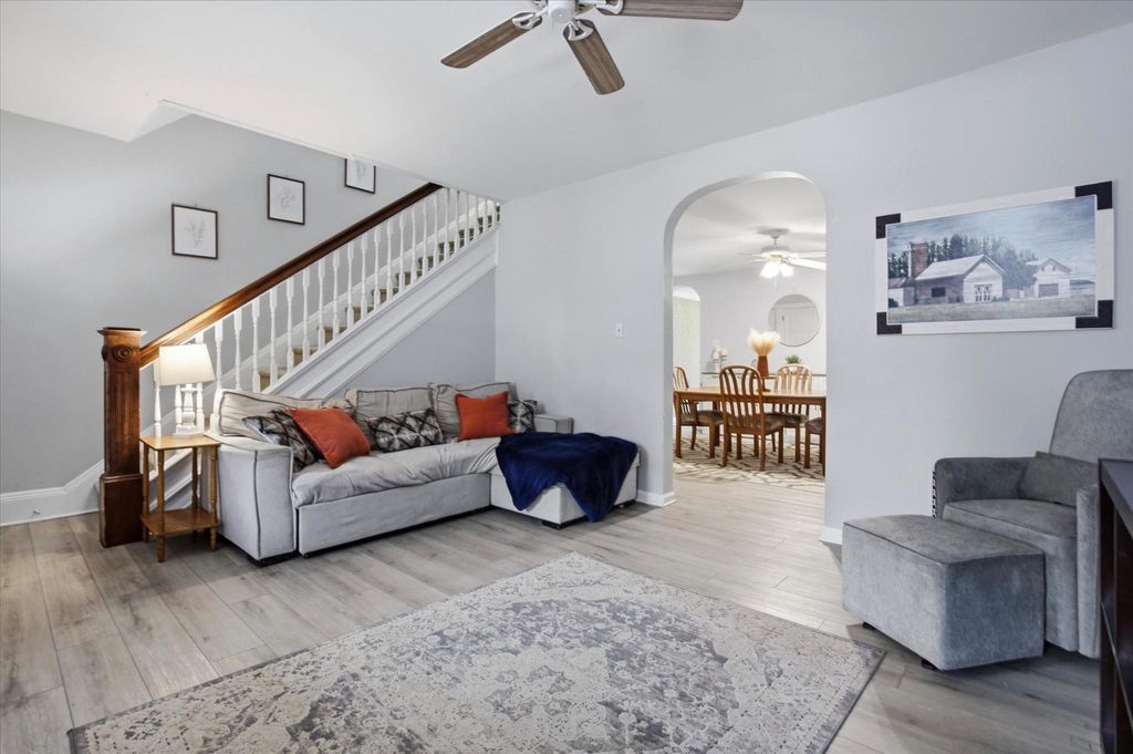 Photo of 54 Franklin Avenue, SOUDERTON, PA 18964 (MLS # PAMC2174158)