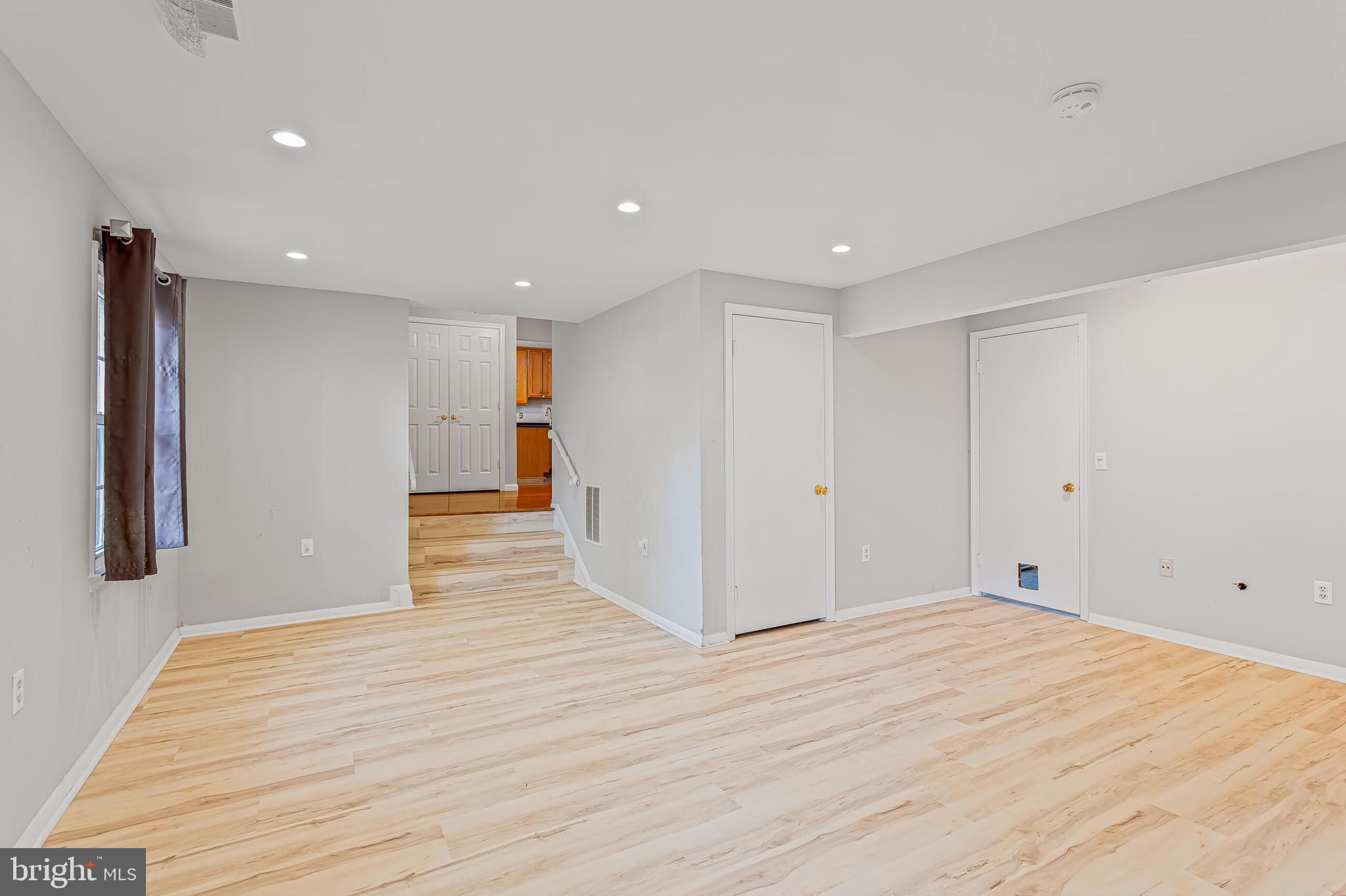 STUART RIDGE - Residential Lease