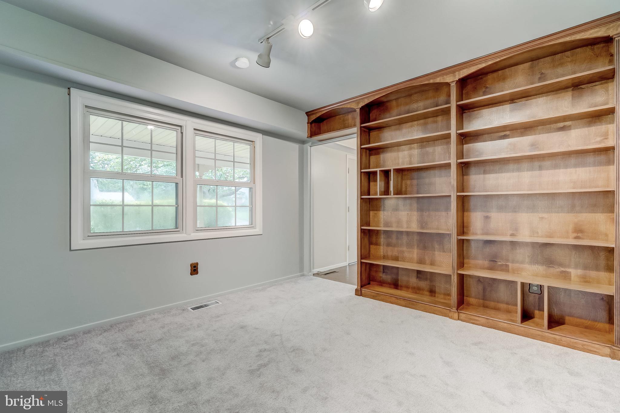 BUCKINGHAM AT BELAIR - Residential