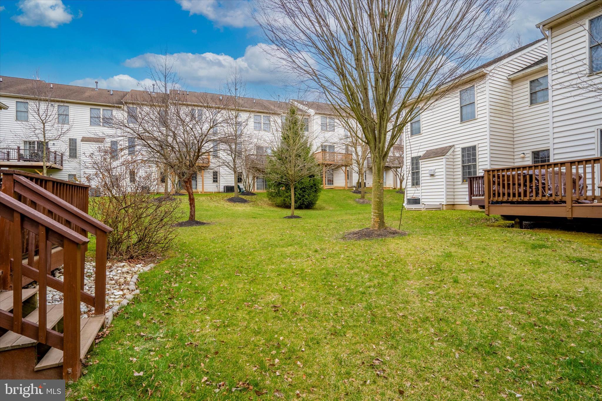 HILLCREST GLEN - Residential