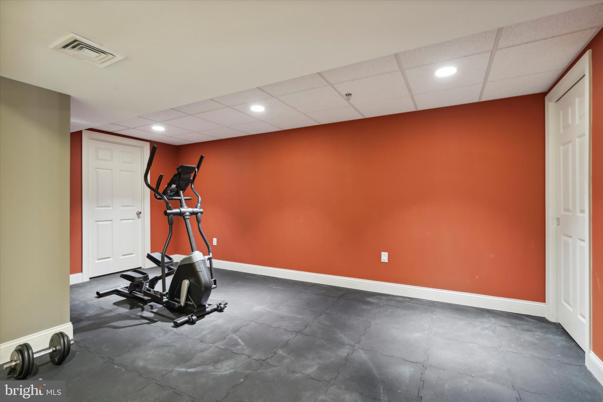 HILLCREST GLEN - Residential