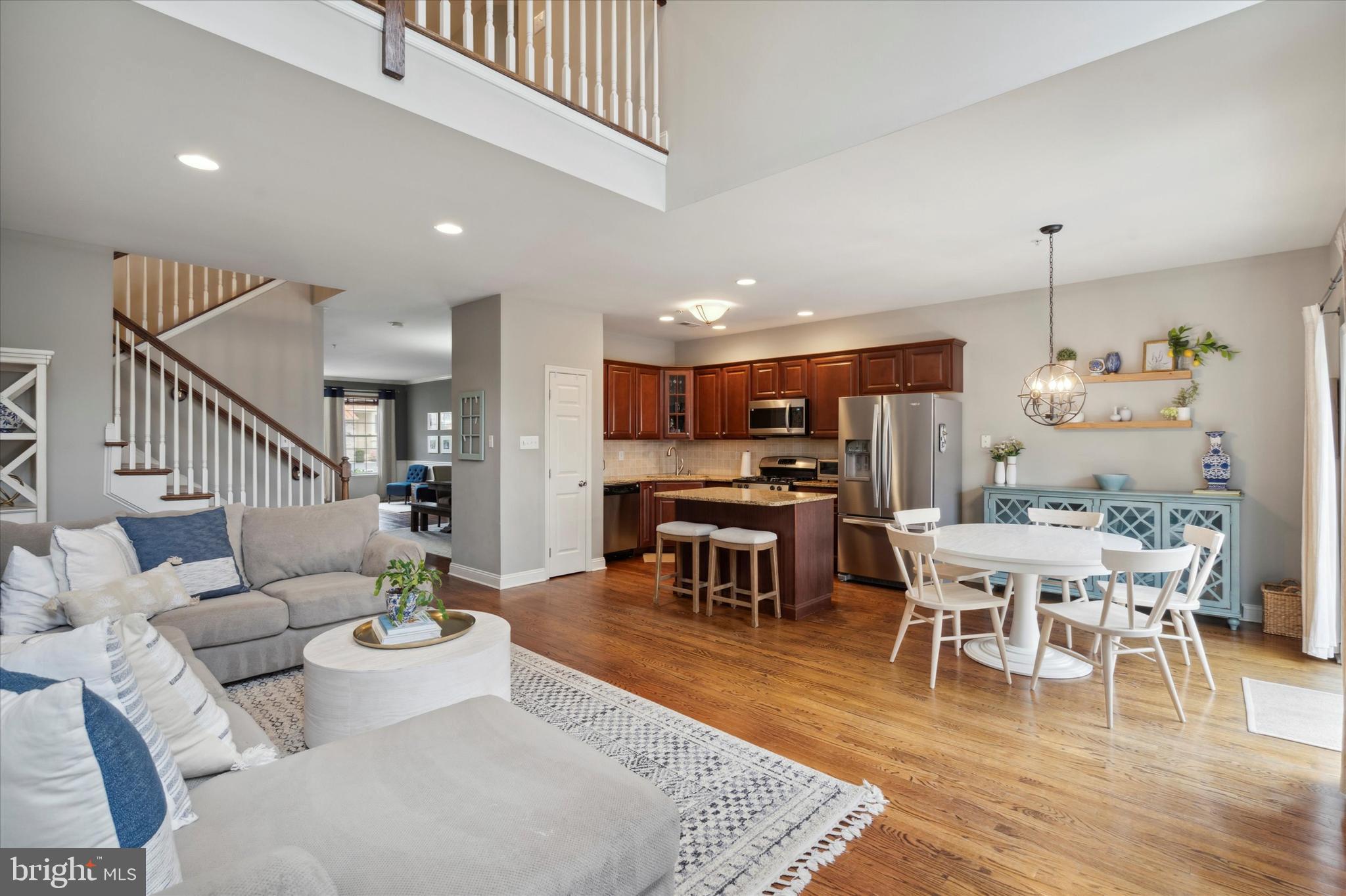 HILLCREST GLEN - Residential